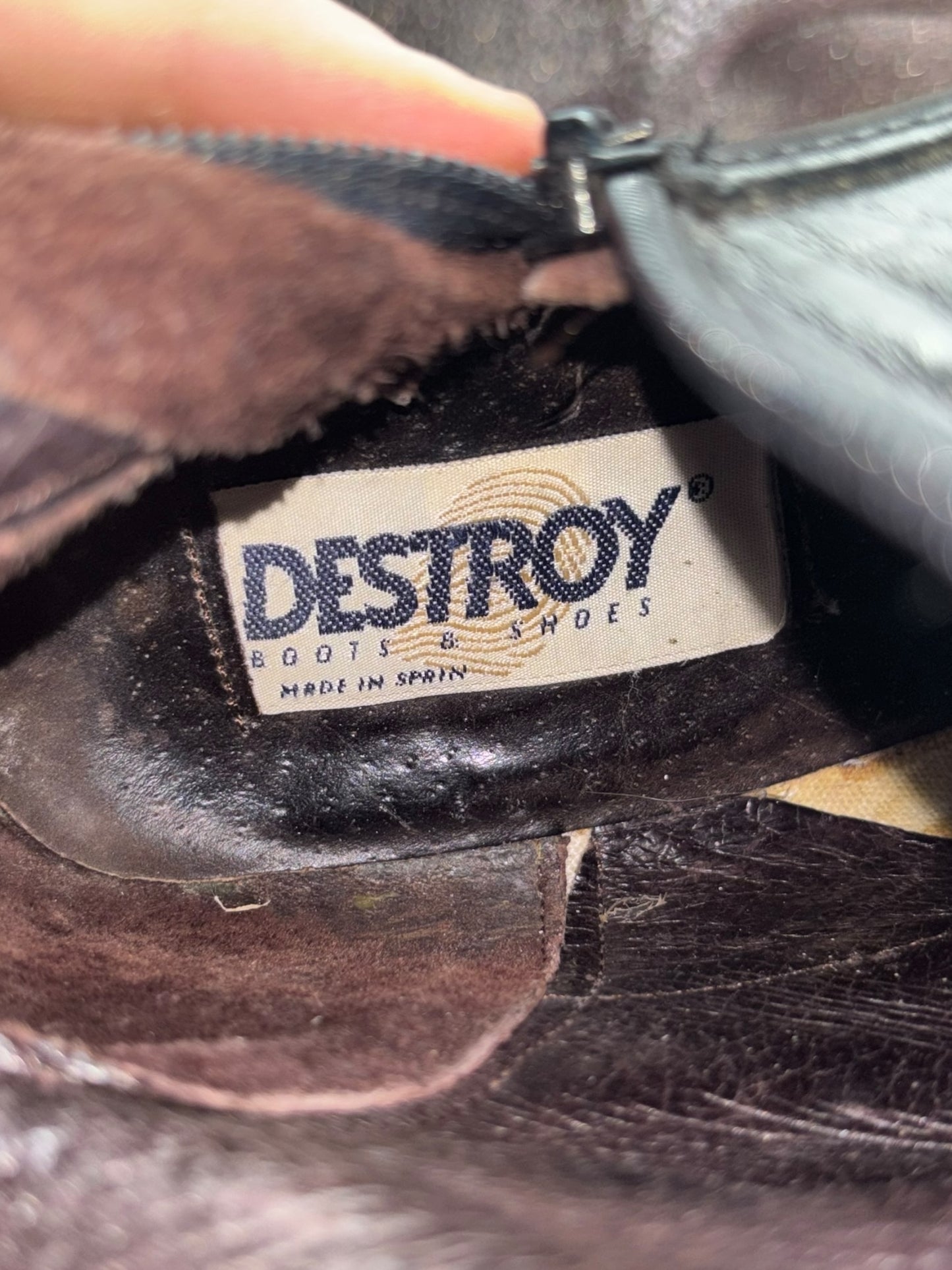 Beautiful vintage 90s Destroy knee high black block platform boots size 38