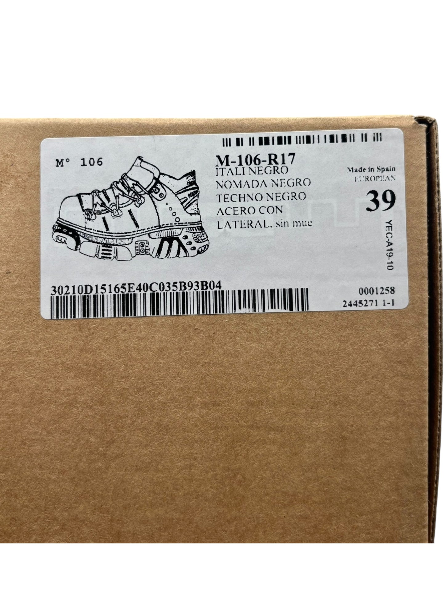 Vintage New Rock M-106-R17 platform boots size 39