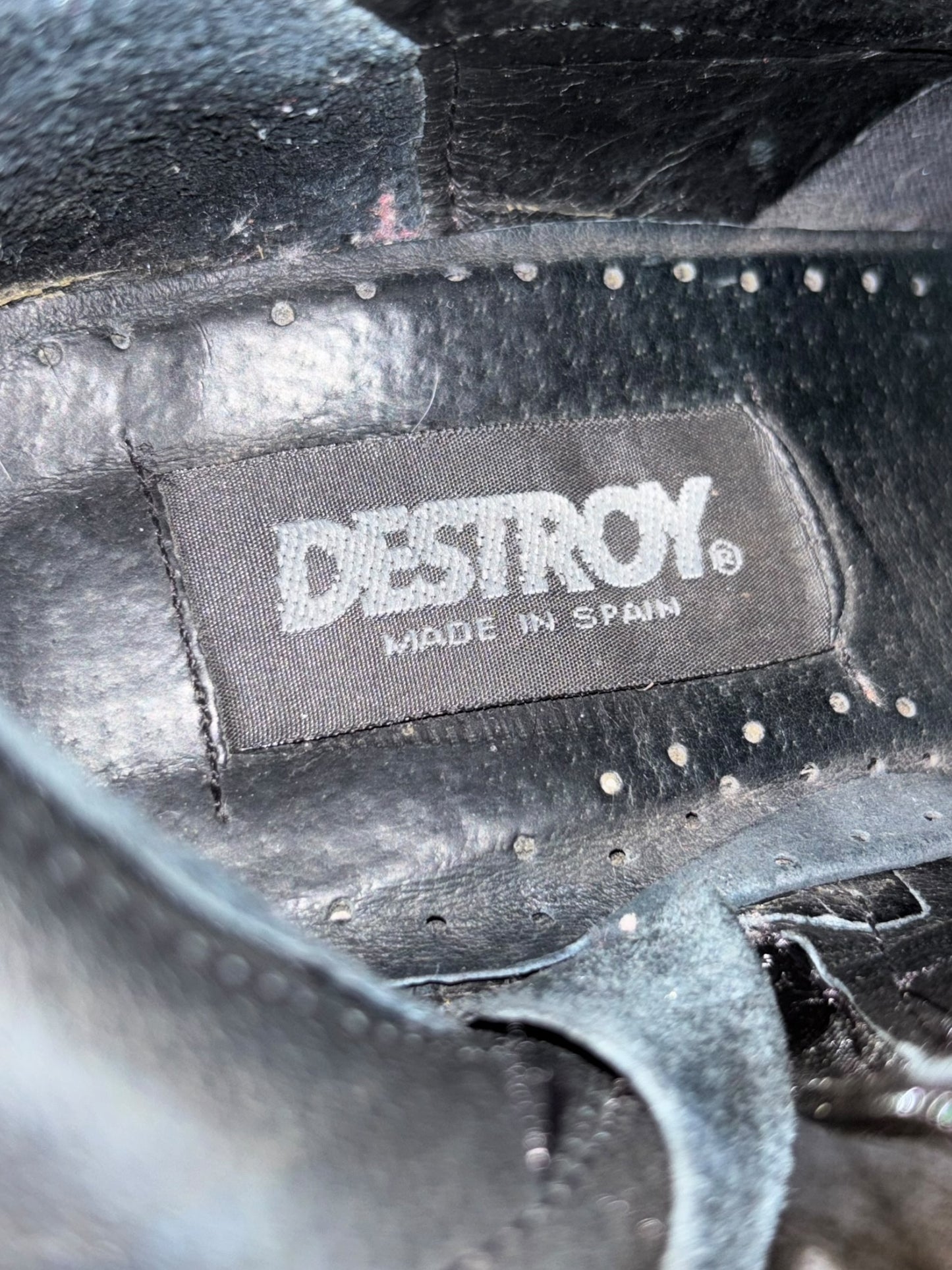 Beautiful vintage 90s Destroy knee high black block platform boots size 38