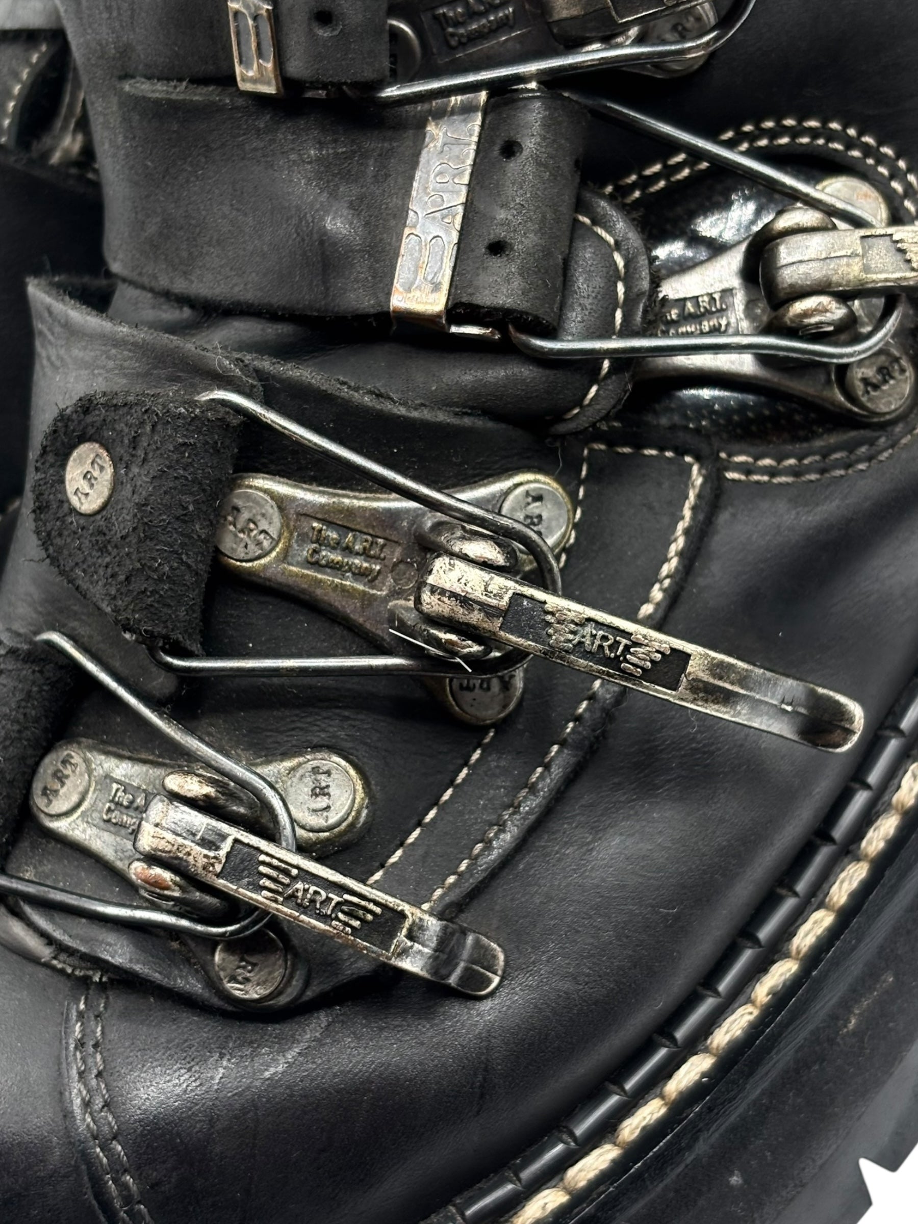 Vintage ART metal clasp platform boots size 36