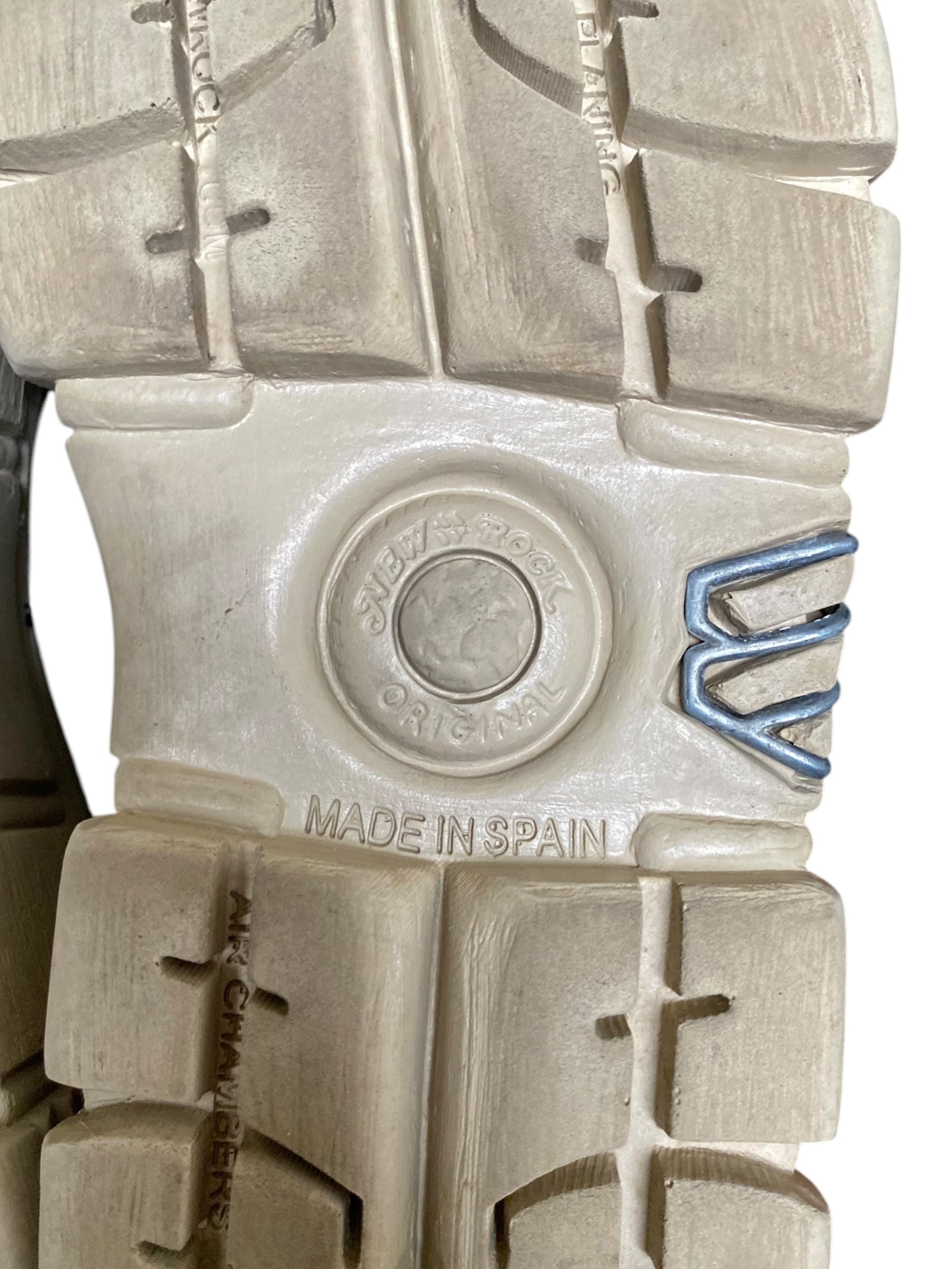 Vintage New Rock M-285 beige platform boots size 40