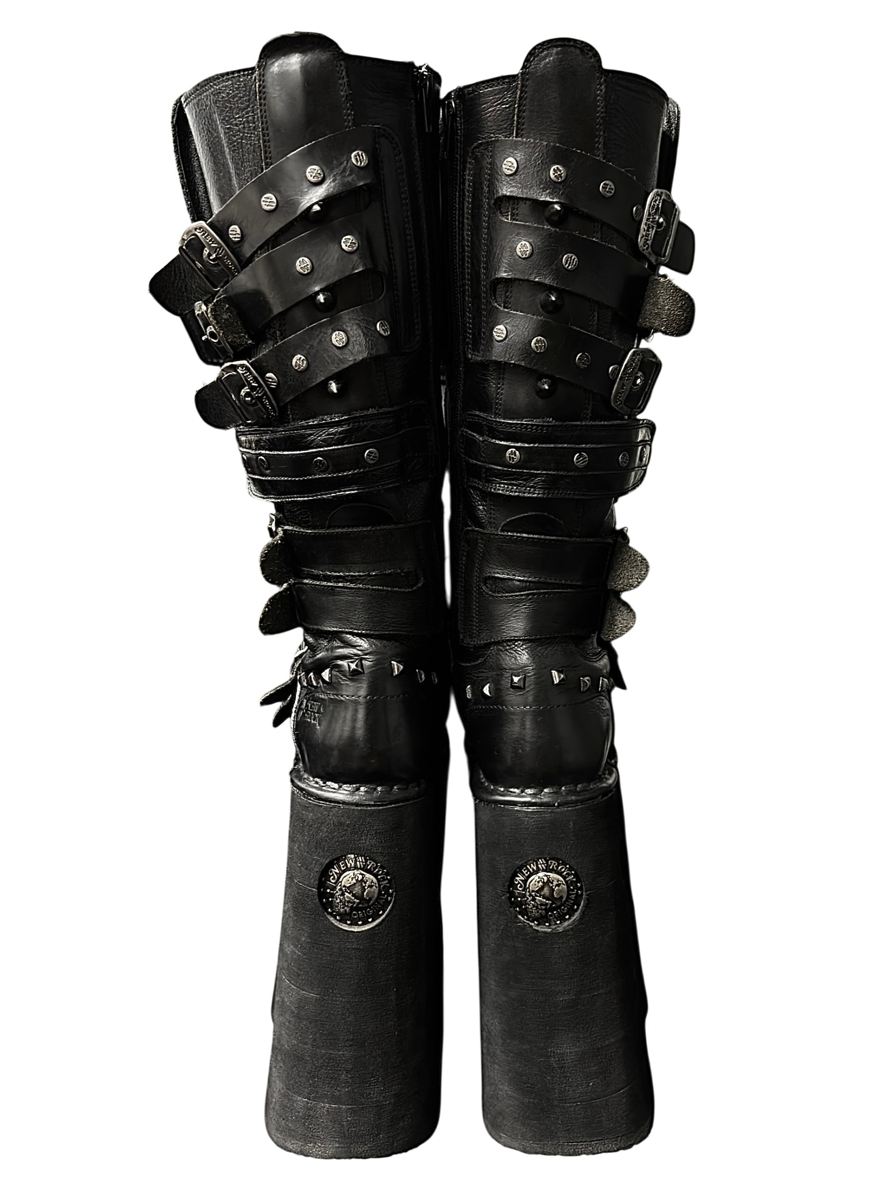 Super rare, vintage New Rock studded double neptuno knee high platform boots size 40