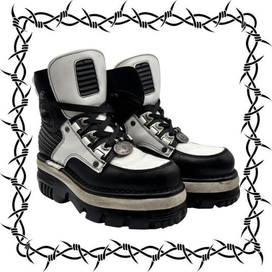 Vintage New Rock black and white leather platform boots