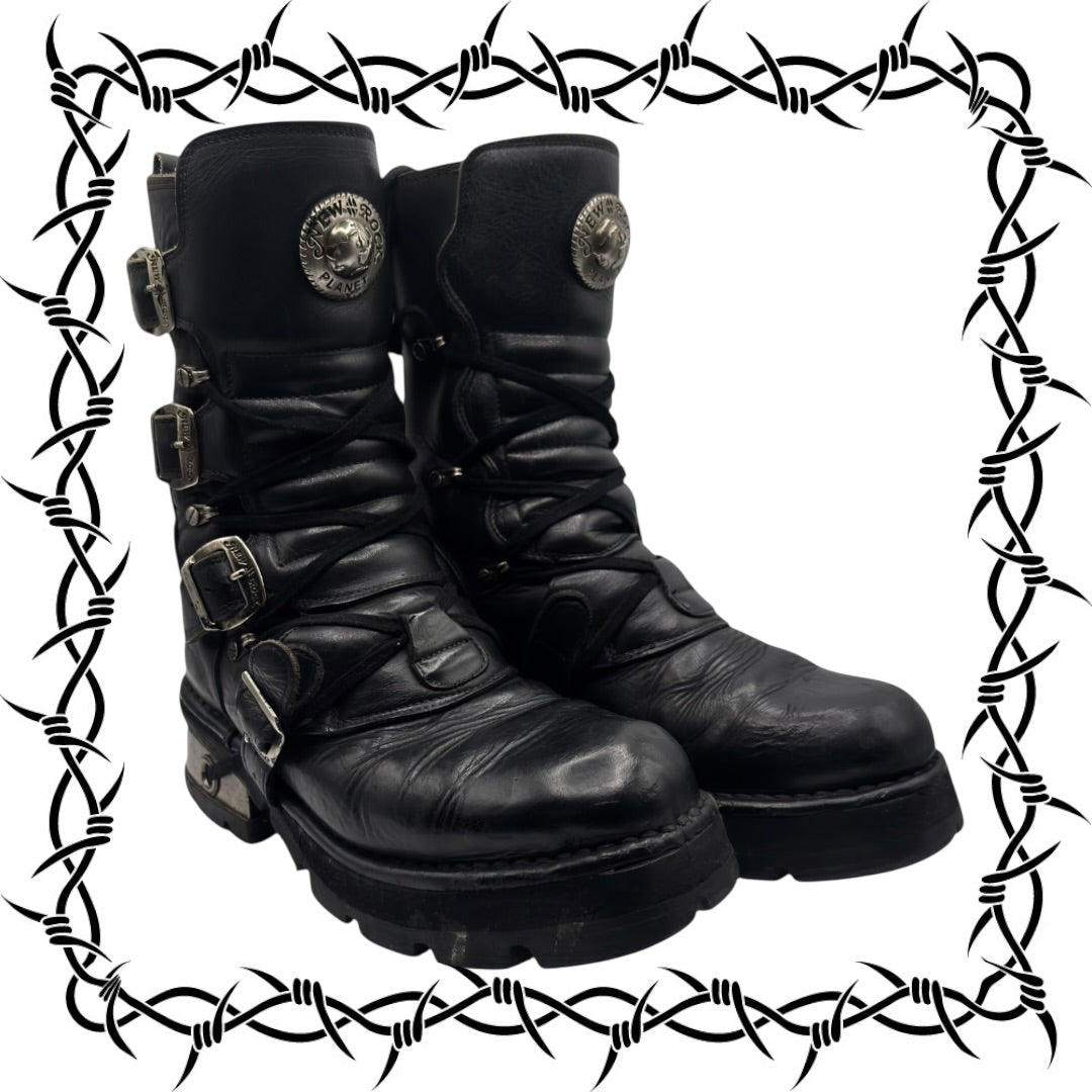 Vintage New Rock buckled raised-heel mid-calf leather boots