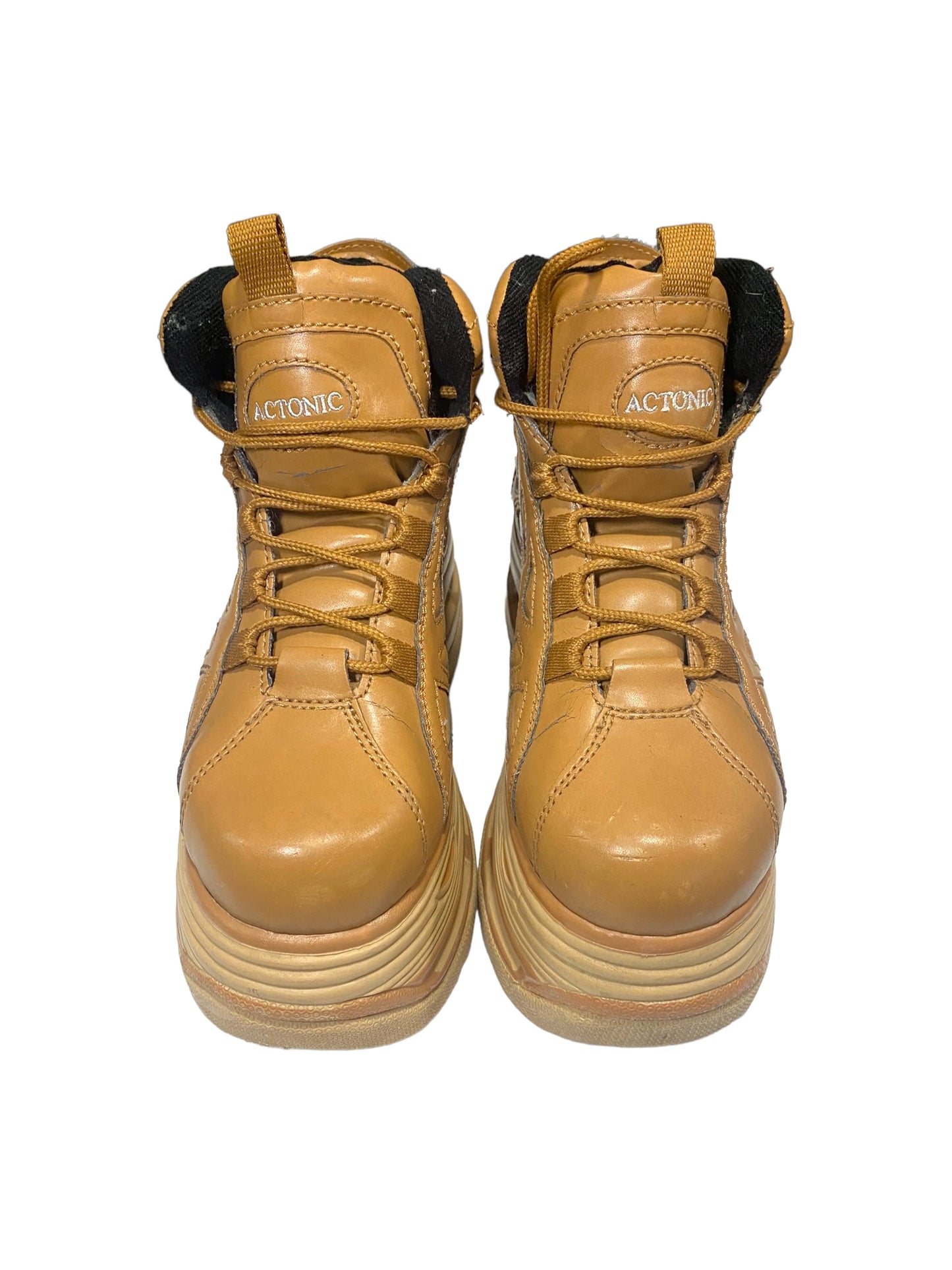 Vintage Actonic leather platform boots size 39