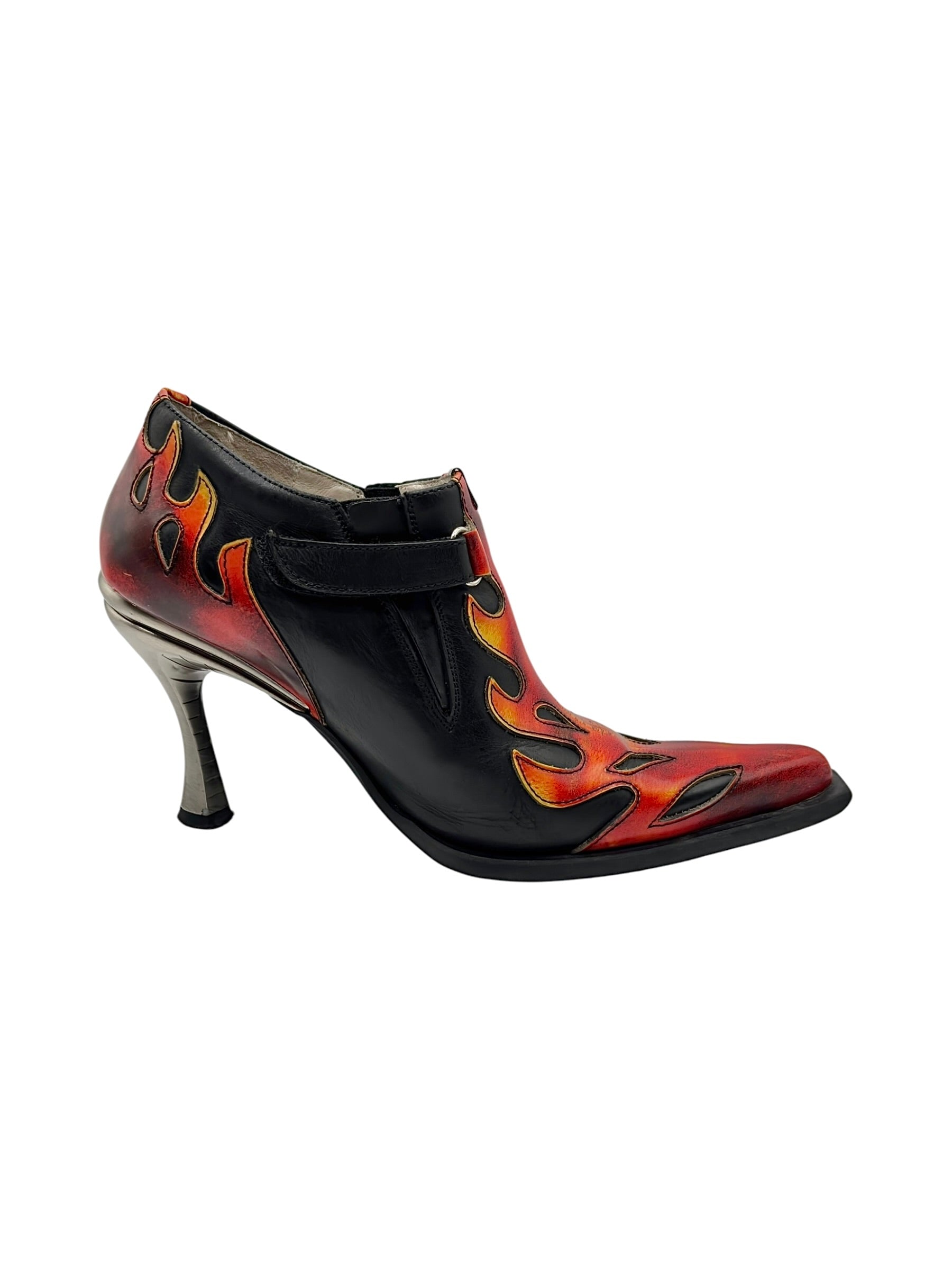 Vintage New Rock leather flame heels size 37