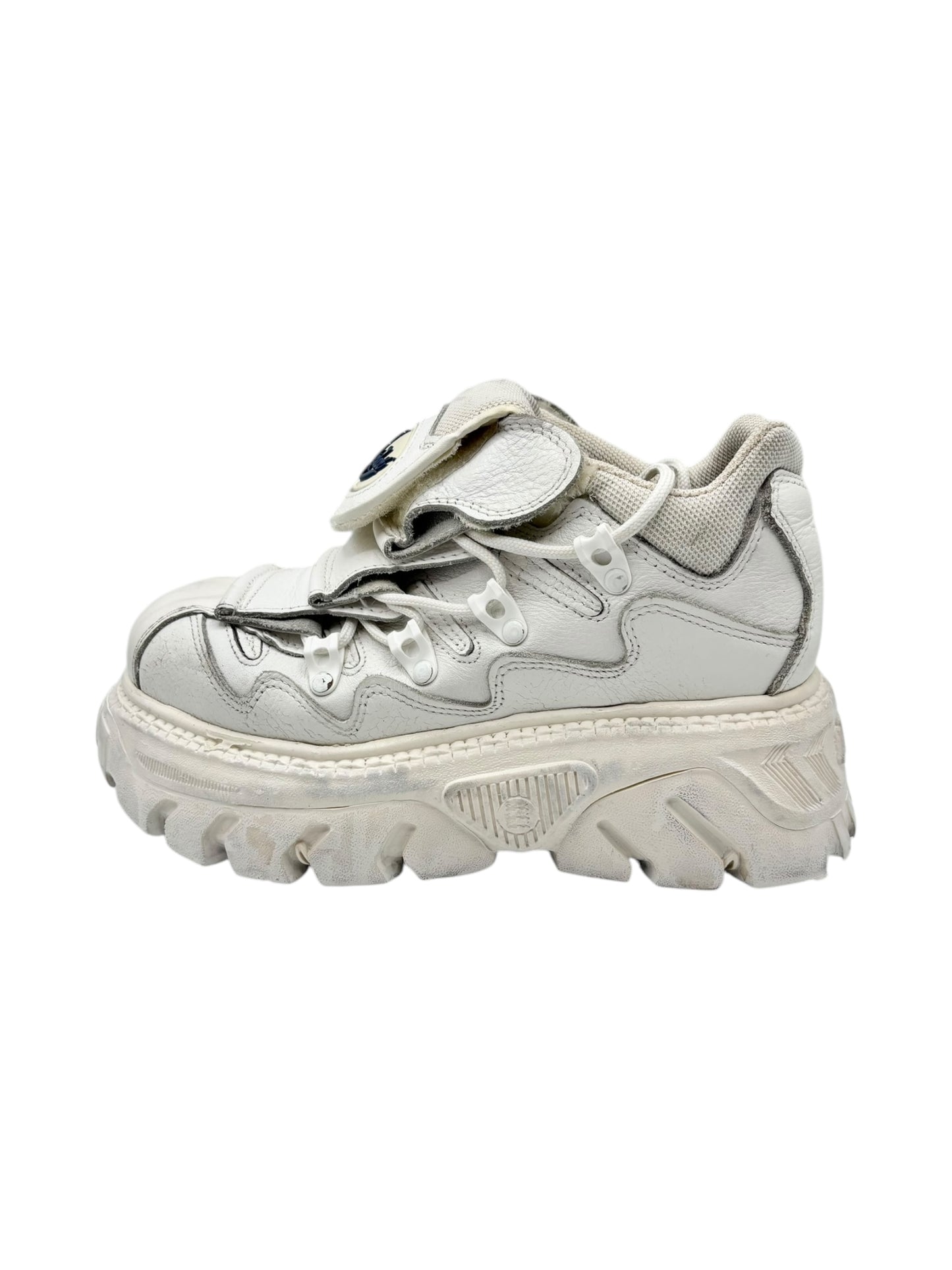 Vintage Gordon Jack white platform boots size 39