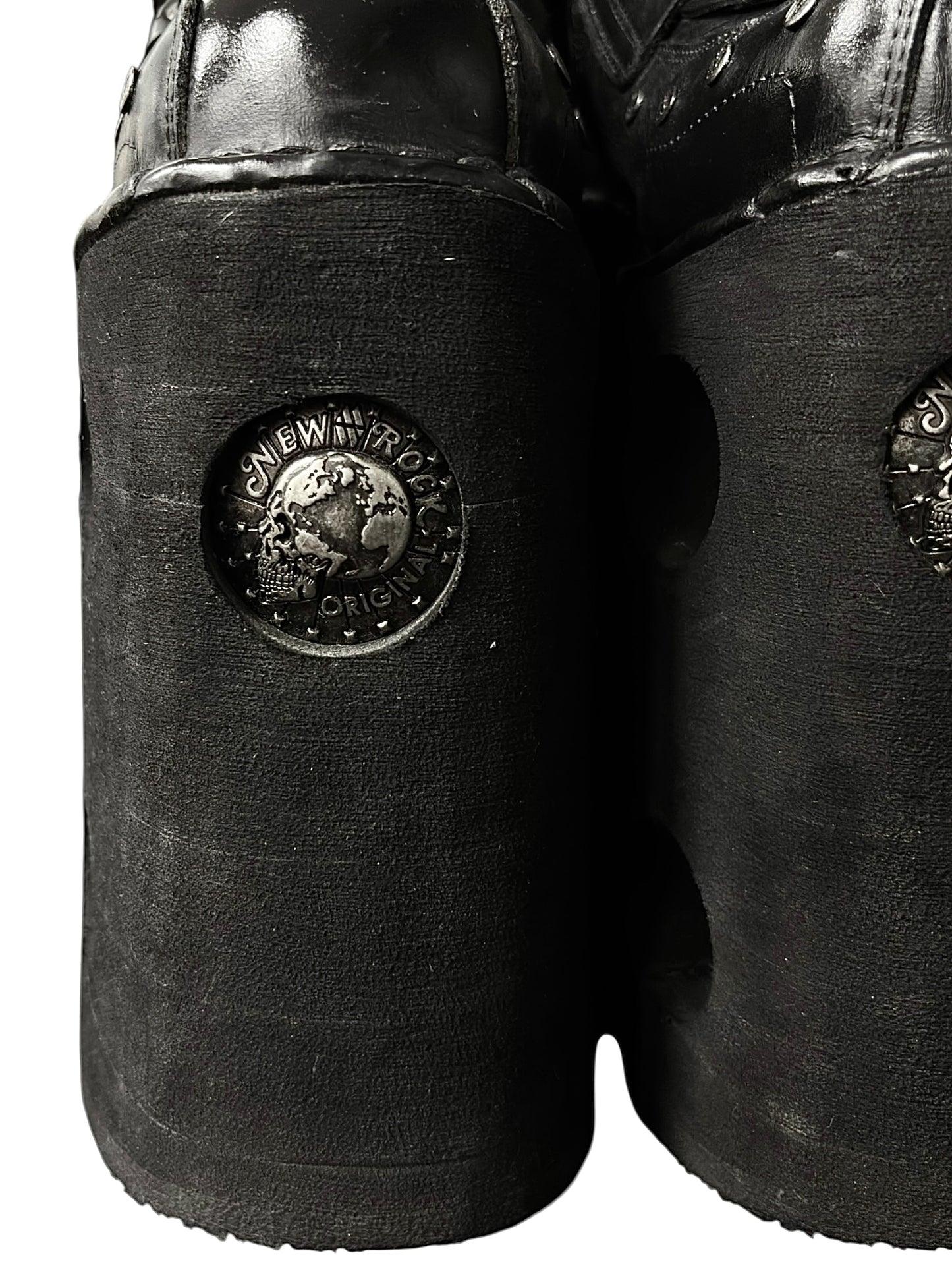 Super rare, vintage New Rock studded double neptuno knee high platform boots size 40