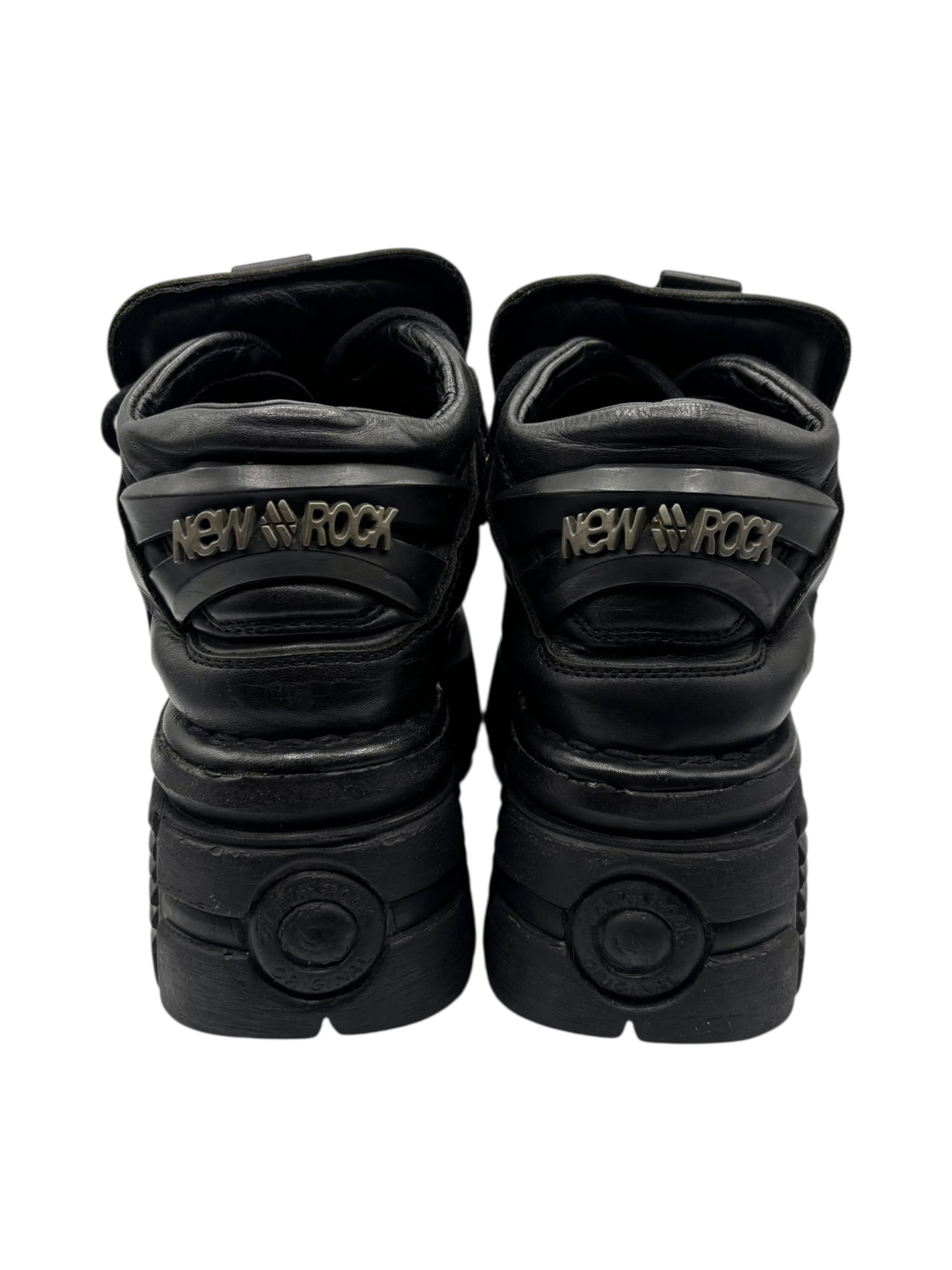 New Rock M106 platform boots size 36