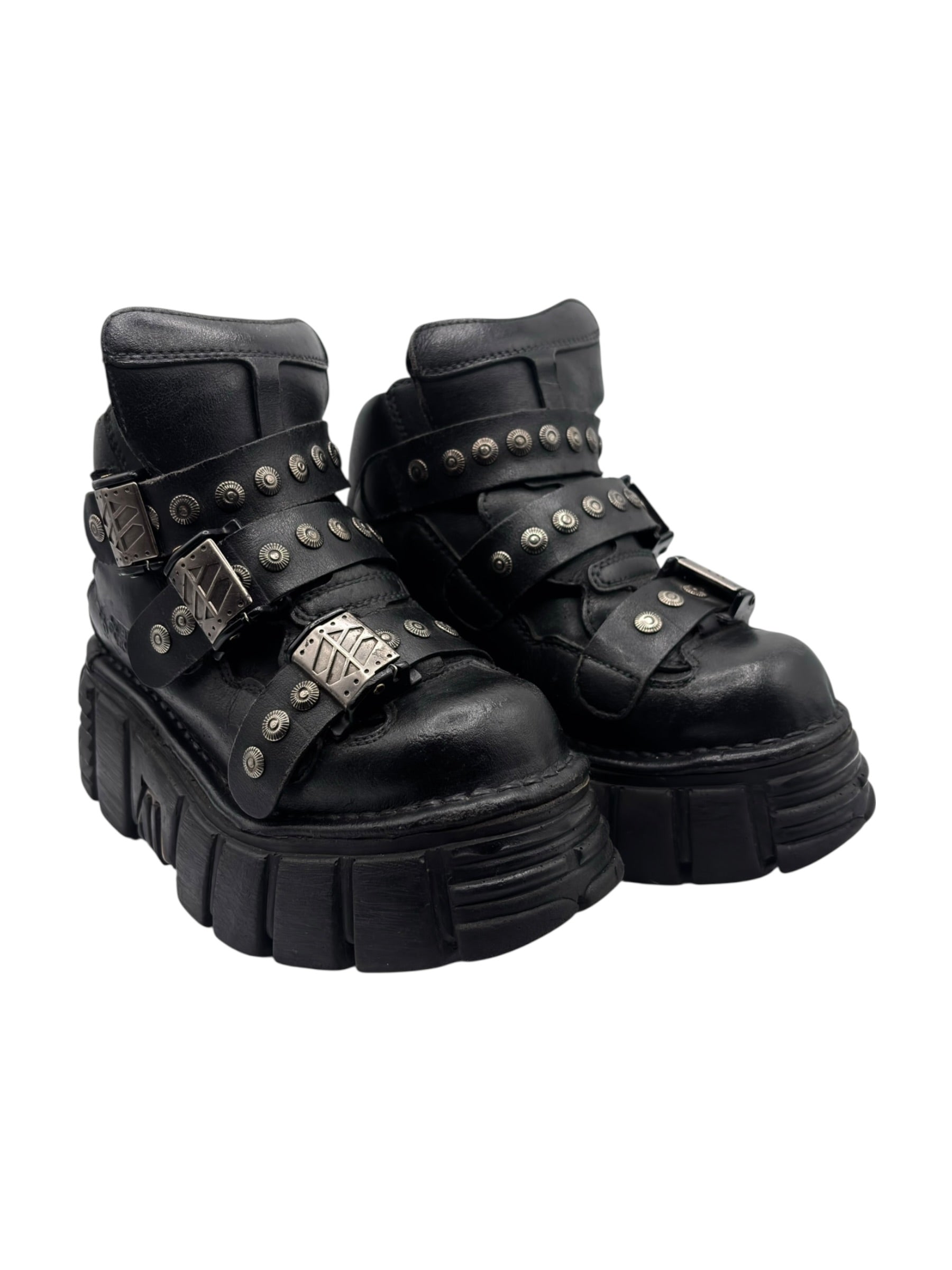 Vintage New Rock studded platform boots size 36