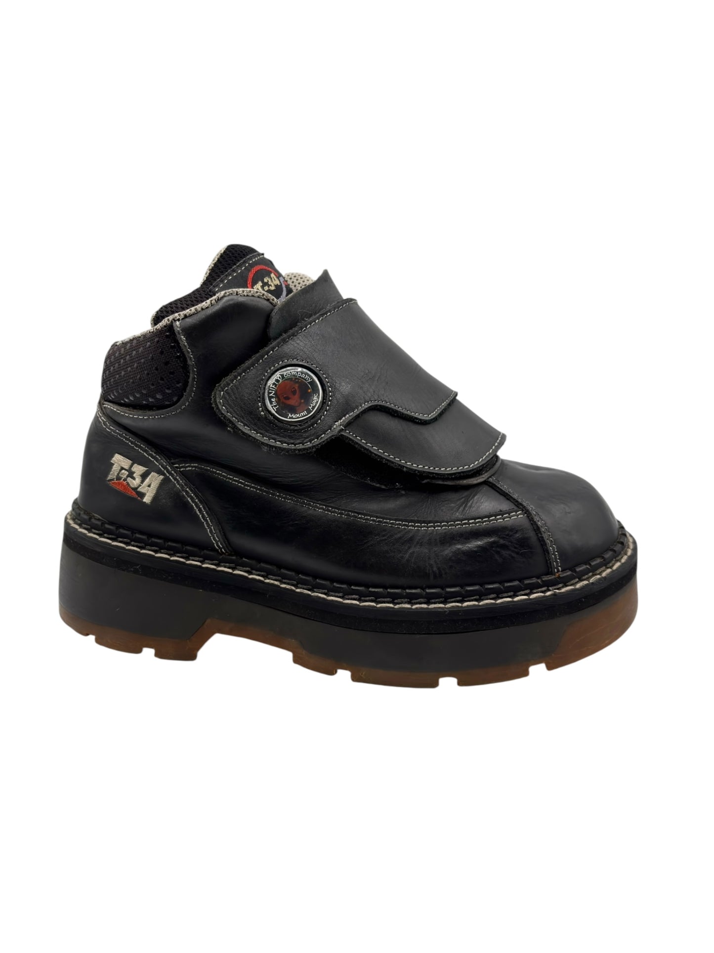 Vintage ART T-34 black platform boots size 38