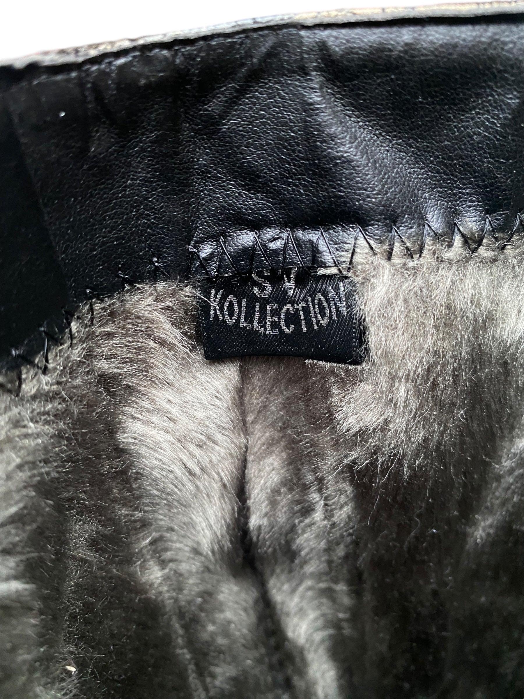 Vintage leather golden pattern boots. size 37