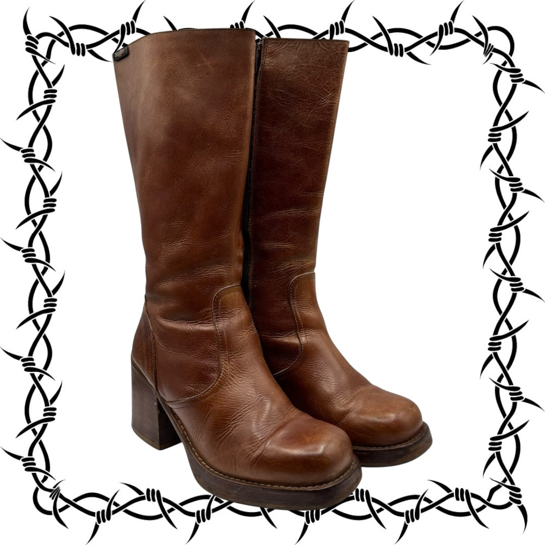 Vintage Destroy knee high block platform leather boots size 40