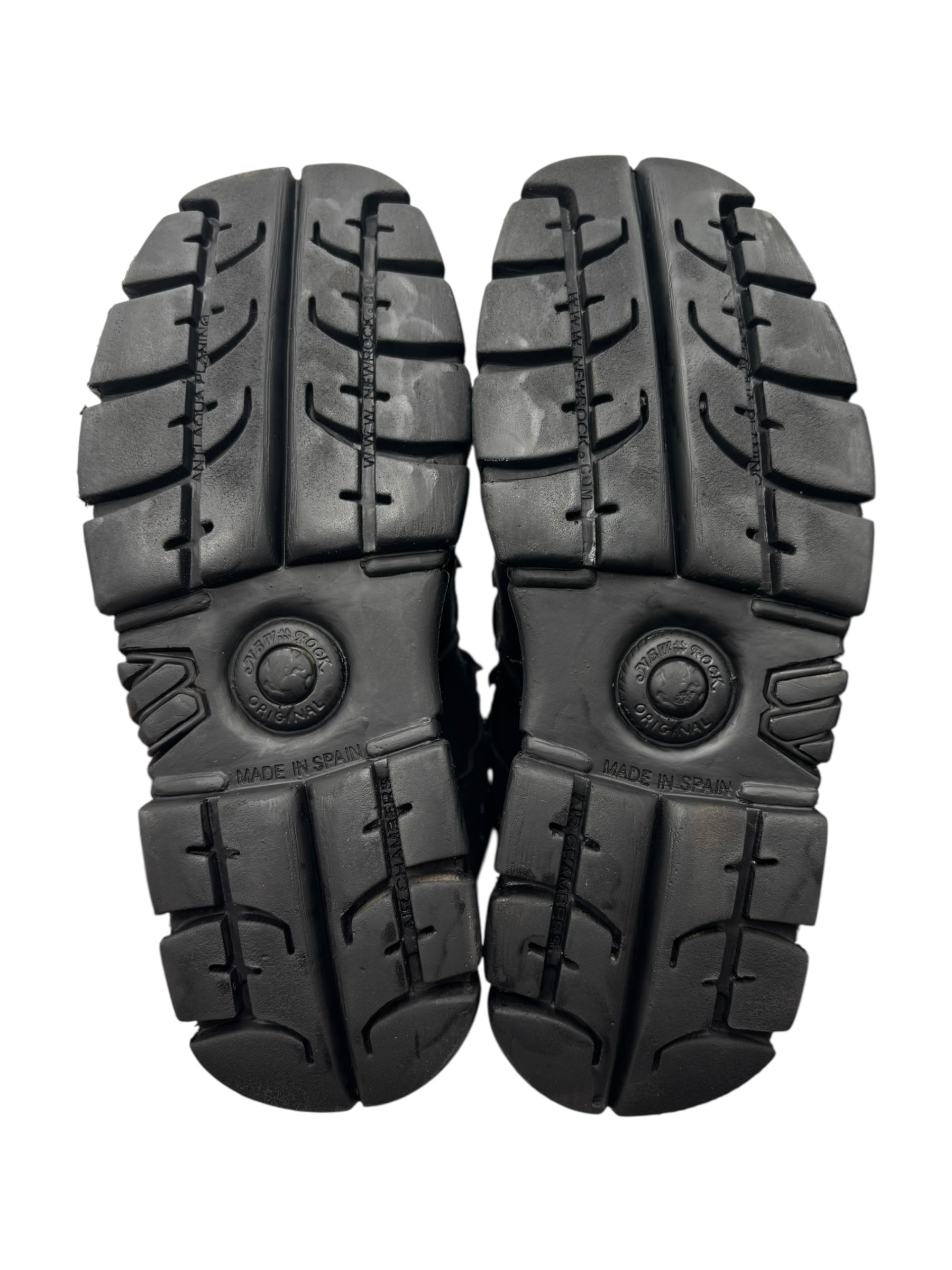 New Rock M-106 black and white platform boots size 42