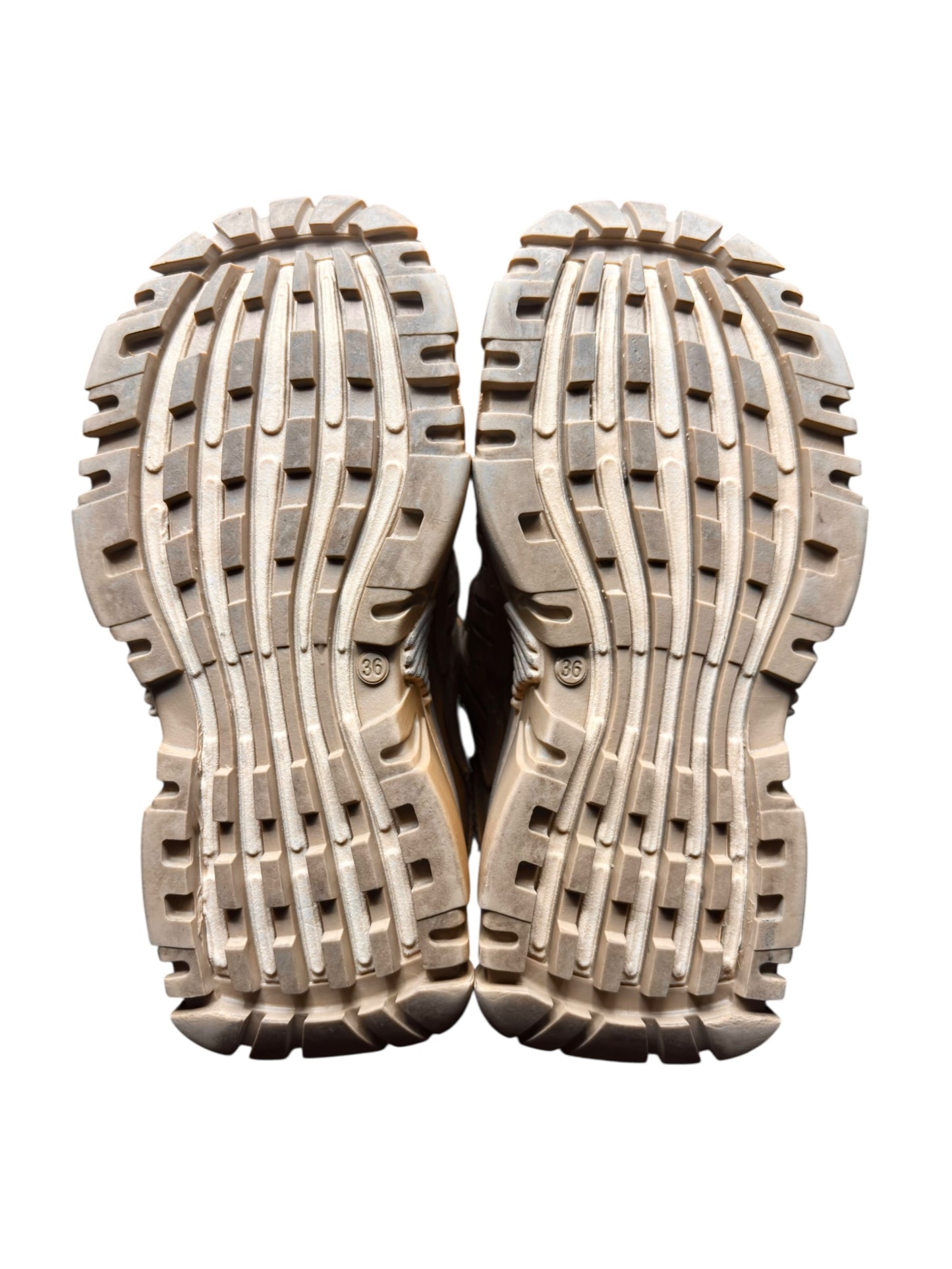 Vintage Gordon Jack beige platform boots size 36