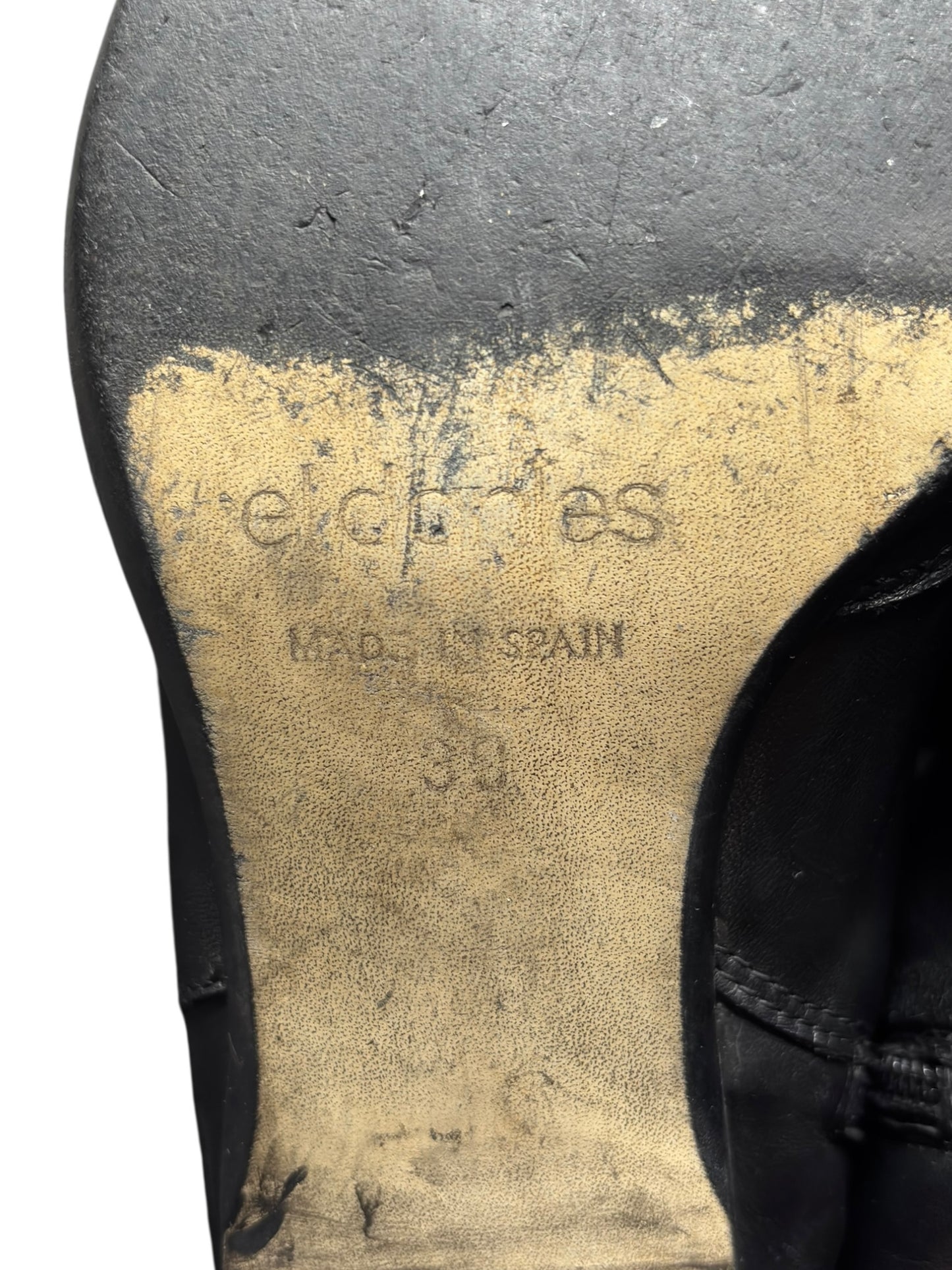 Beautiful vintage El Dantes black leather pointy boots size 39