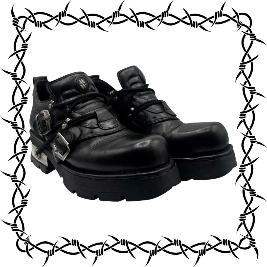 Vintage New Rock leather raised-heel buckle boots size 45