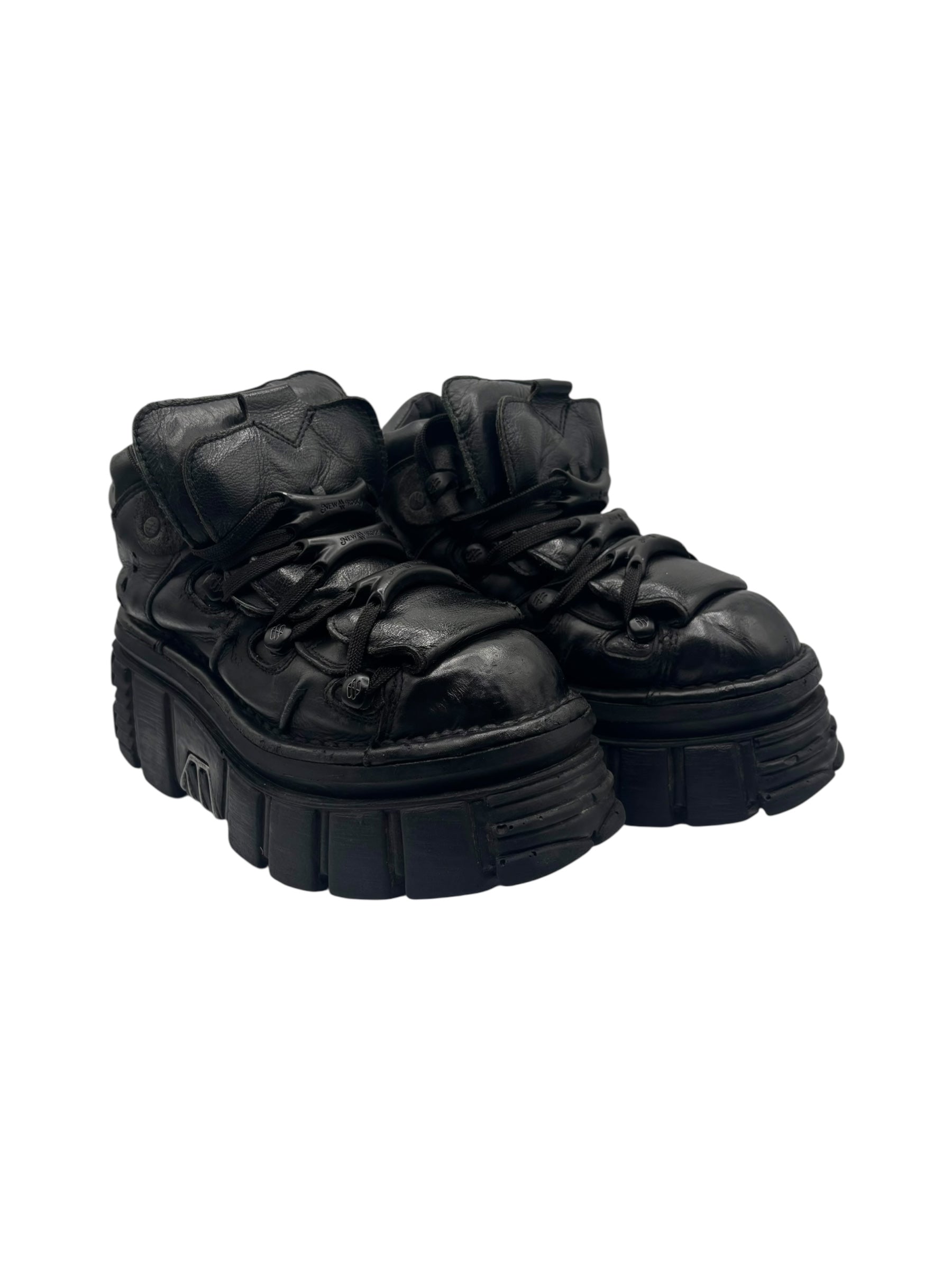 New Rock M-106 all black platform boots size 37