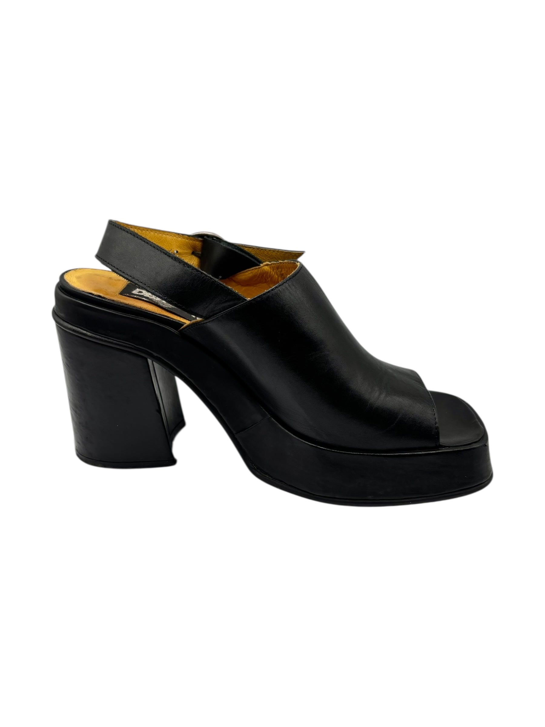 Vintage Destroy platform sandals size 39