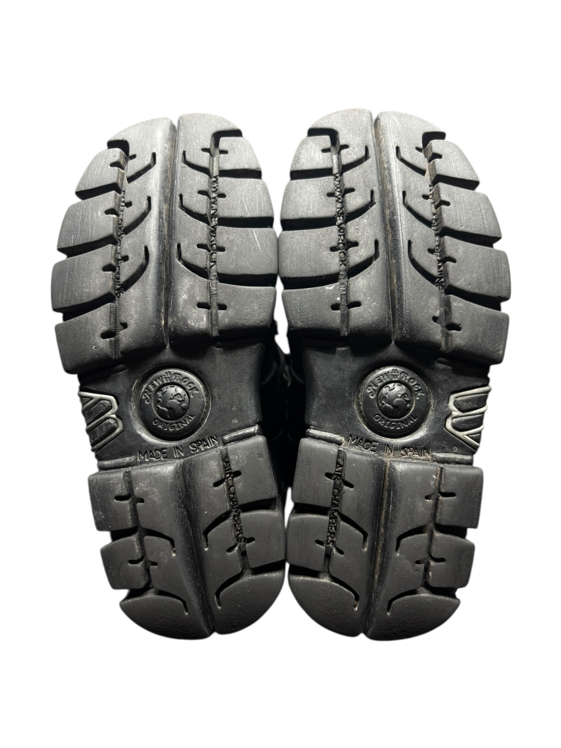 New Rock M106 platform boots size 36