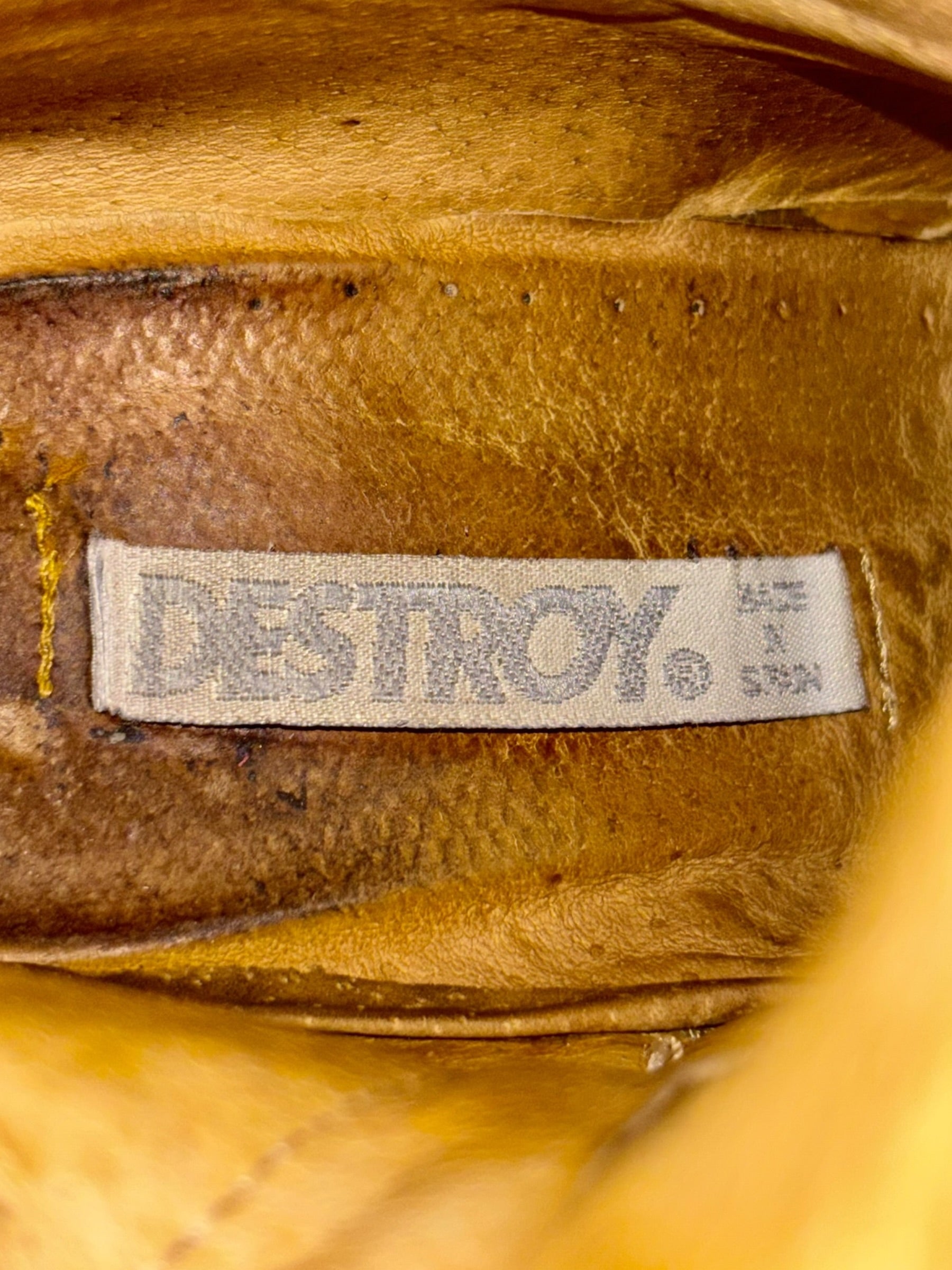 Vintage Destroy brown pointy leather boots size 36