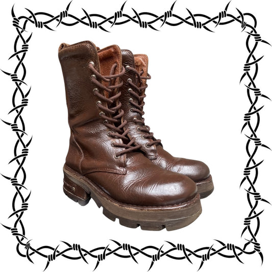 Vintage New Rock boots in brown colorway size 38