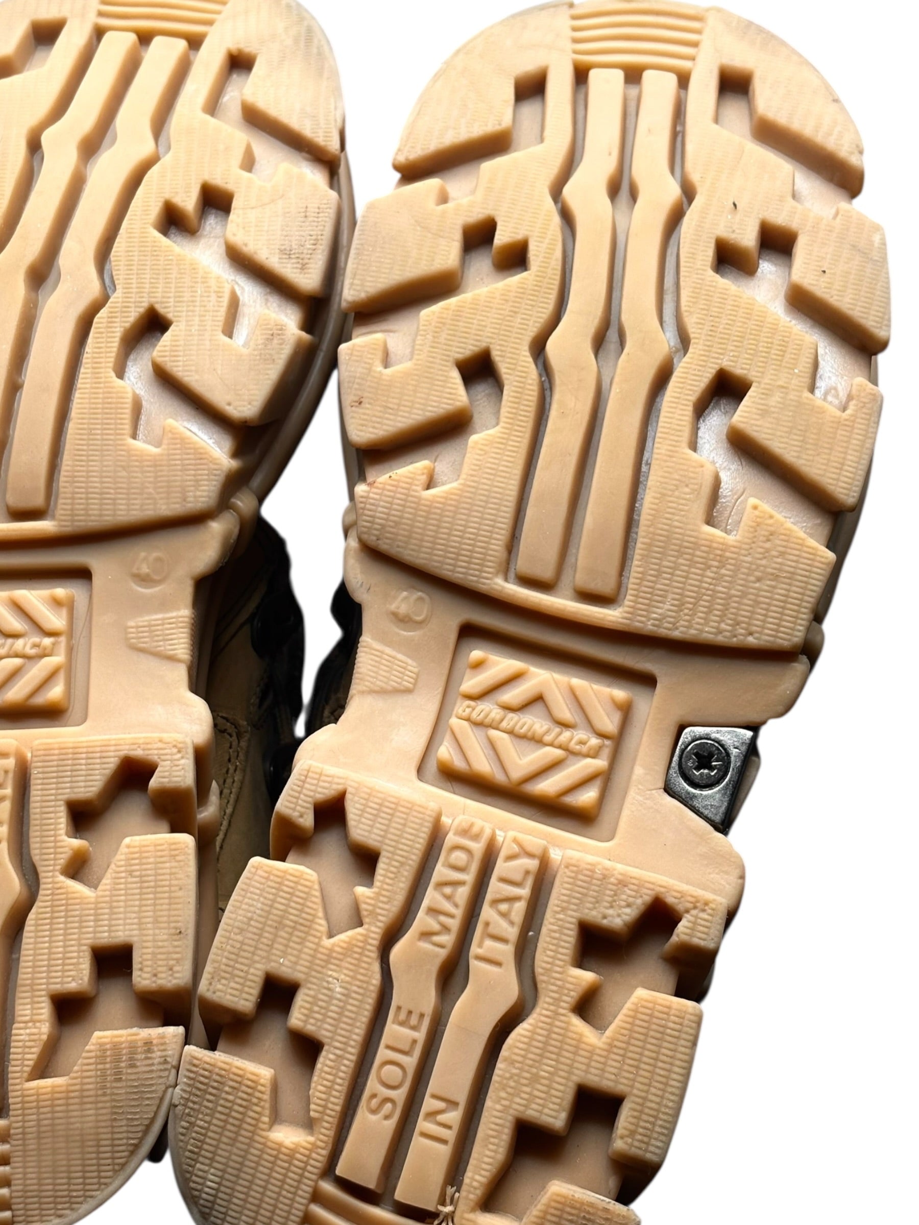 Vintage Gordon Jack brown platform boots size 40