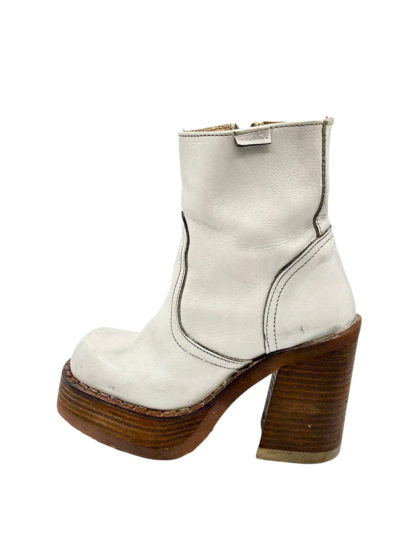 Beautiful vintage 90s Destroy ankle cream block platform boots size 35