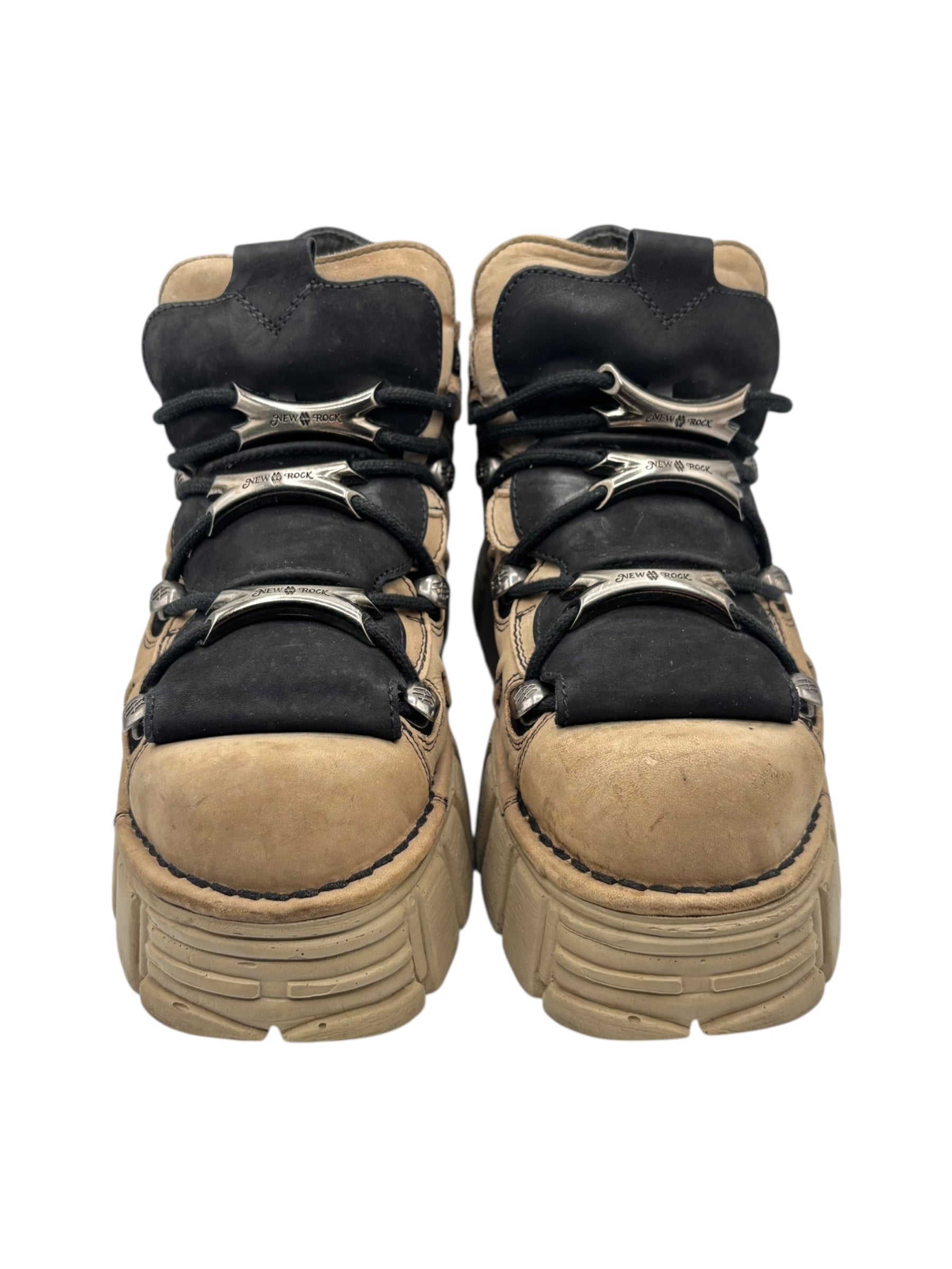 Vintage New Rock beige M106 platform boot size 39