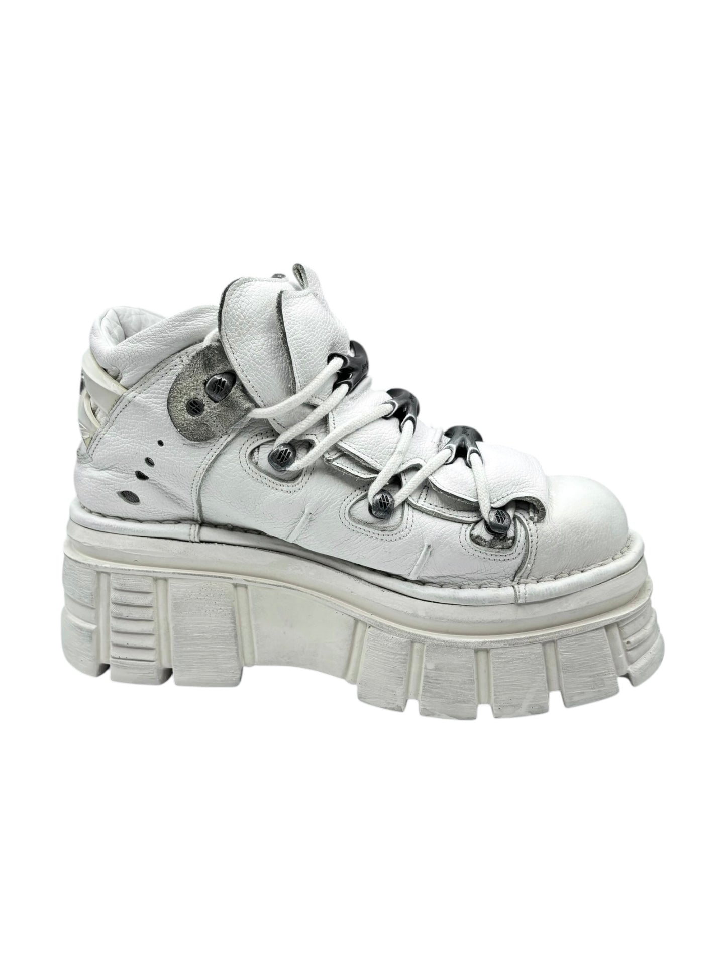 New Rock M-106 white platform boots size 43