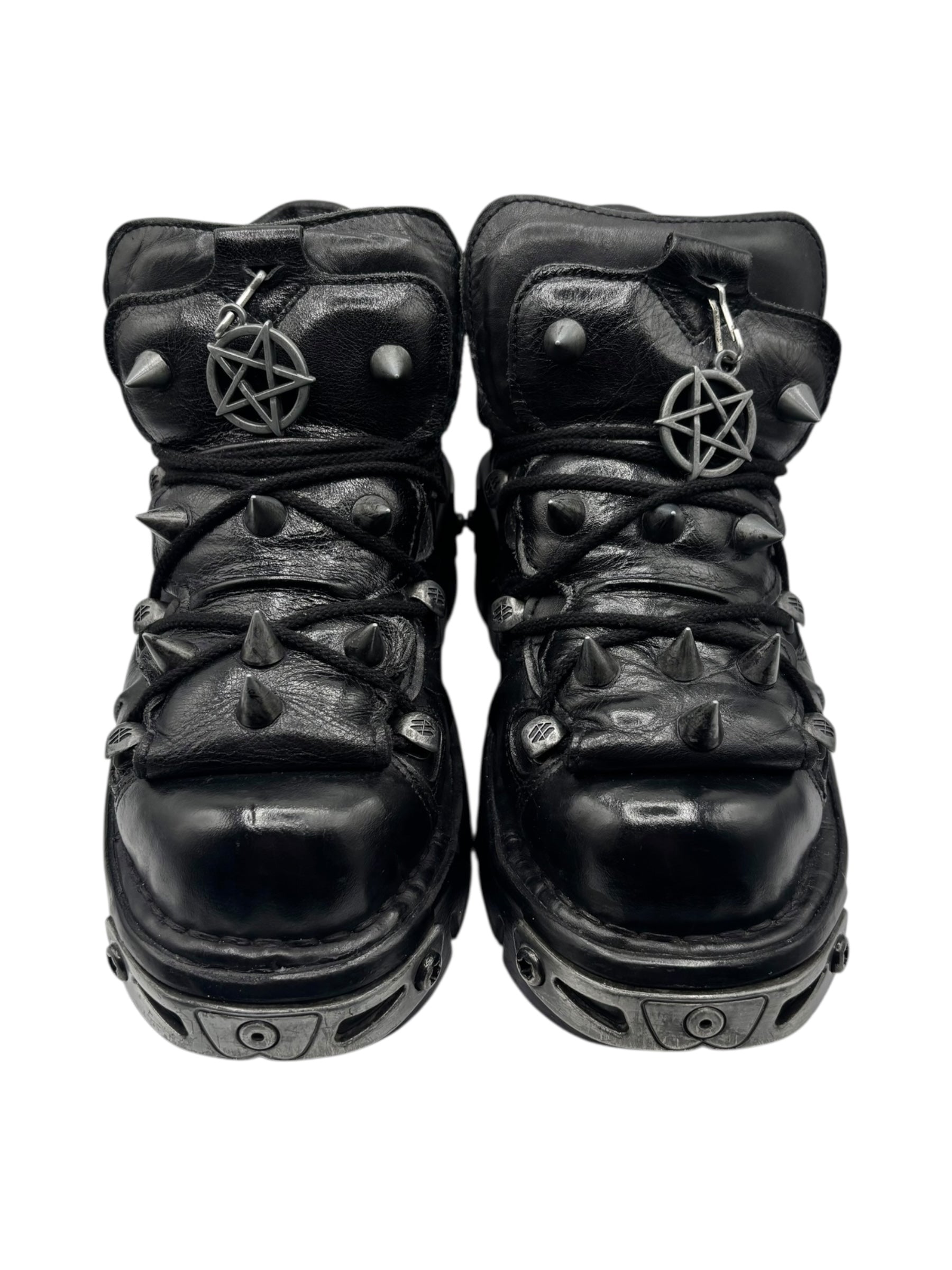 New Rock M106 spiky platform boots size 38