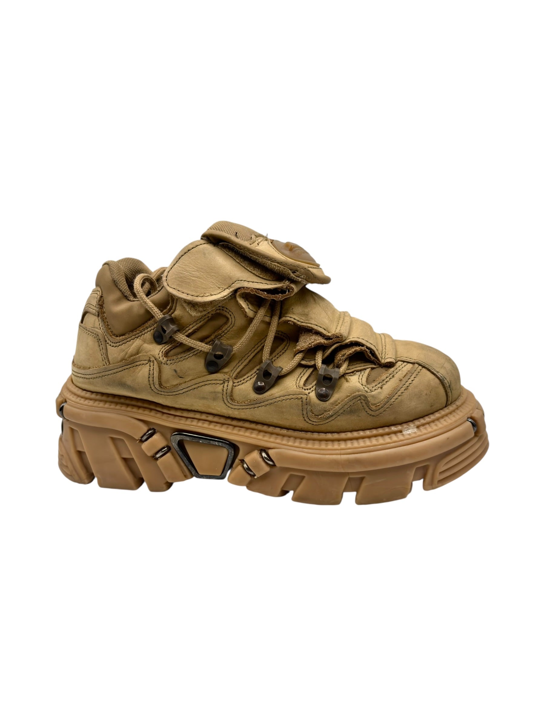 Vintage Gordon Jack brown platform boots size 40