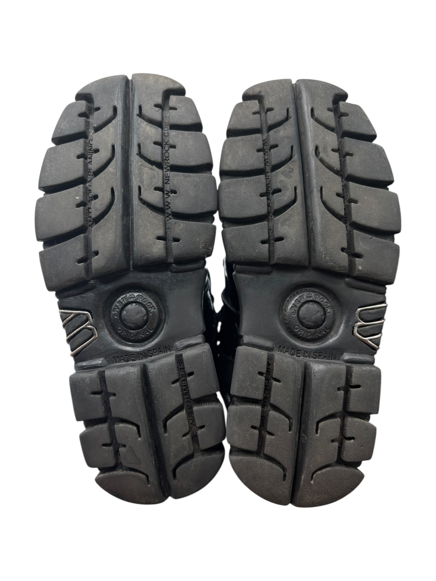 Rare vintage New Rock black patterned M-106B platform boots size 46