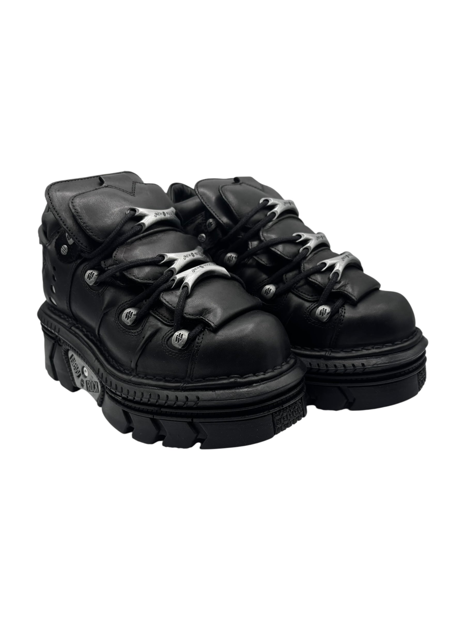 Vintage New Rock M-106-R17 platform boots size 39