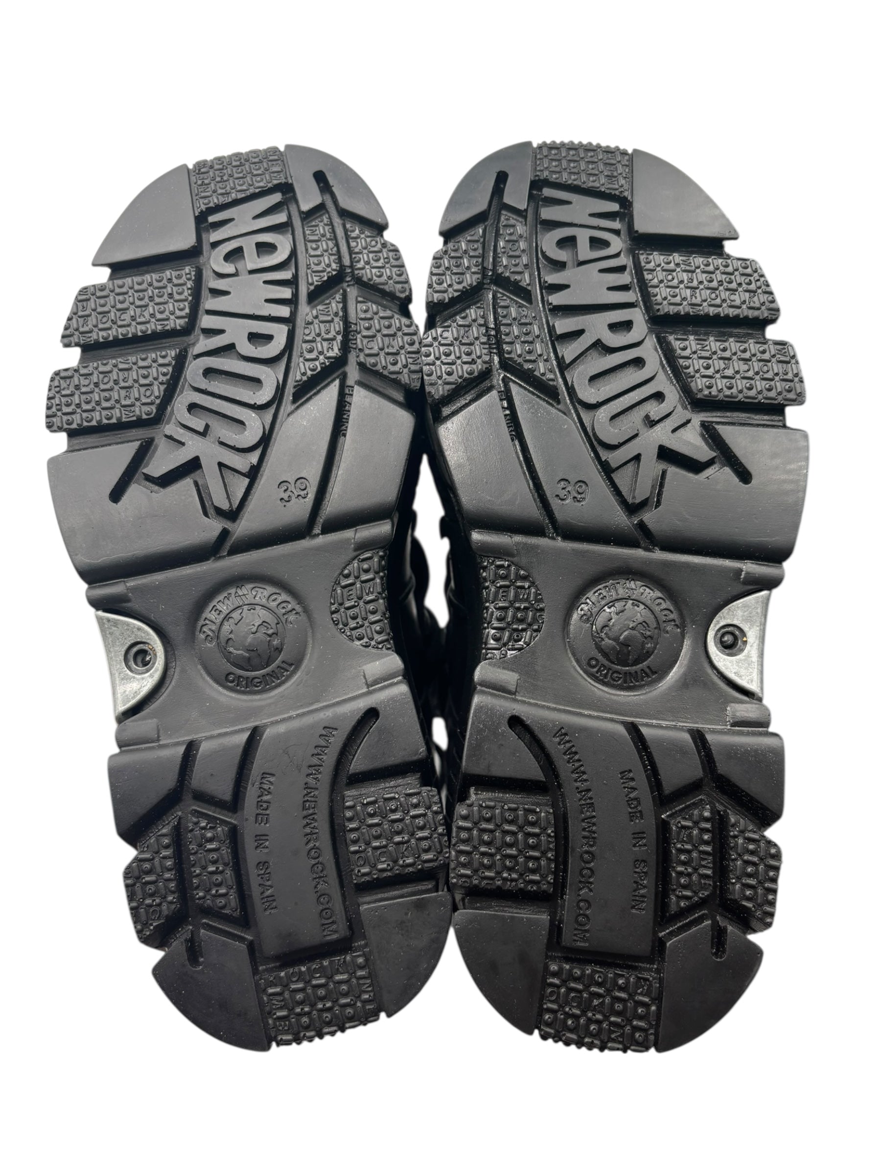 Vintage New Rock M-106-R17 platform boots size 39