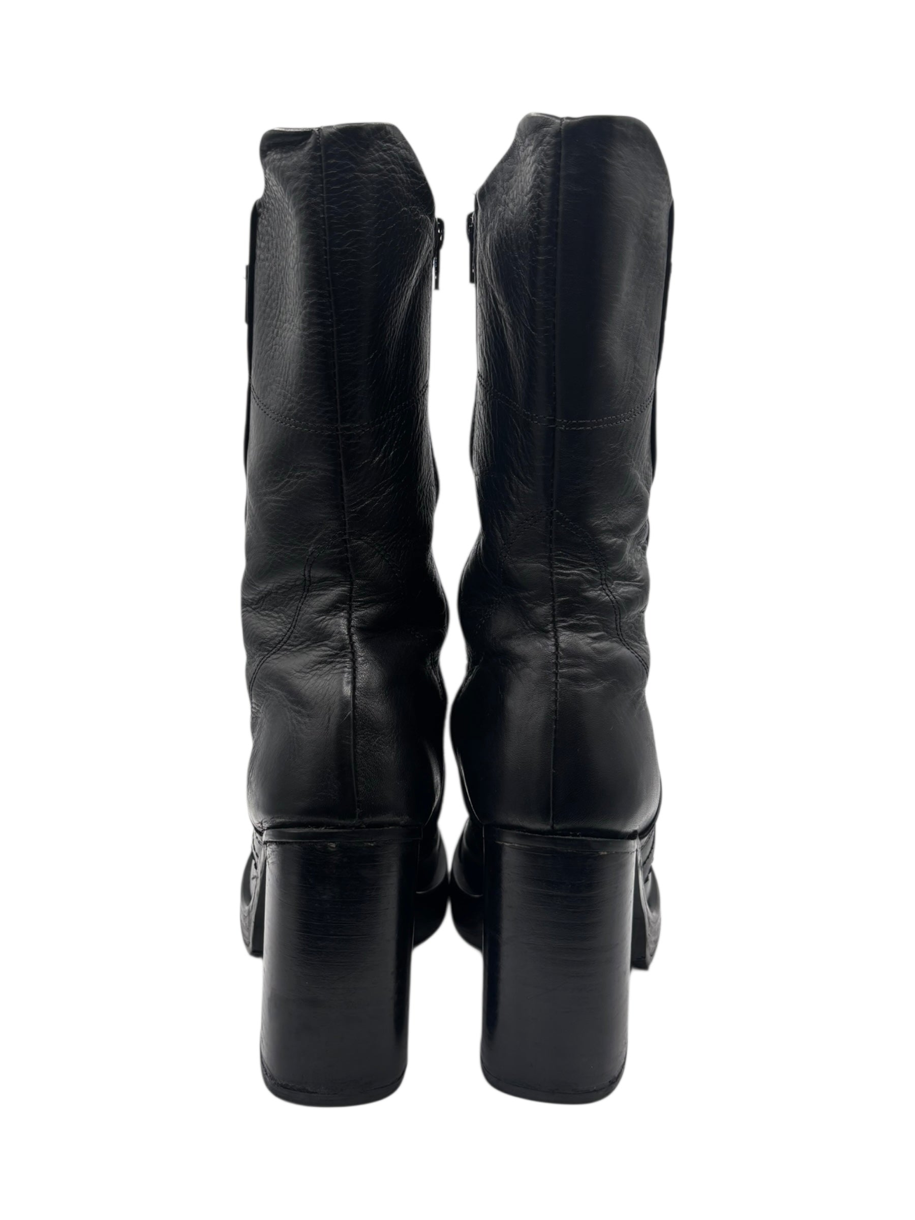 Beautiful vintage 90s Destroy black boots size 38