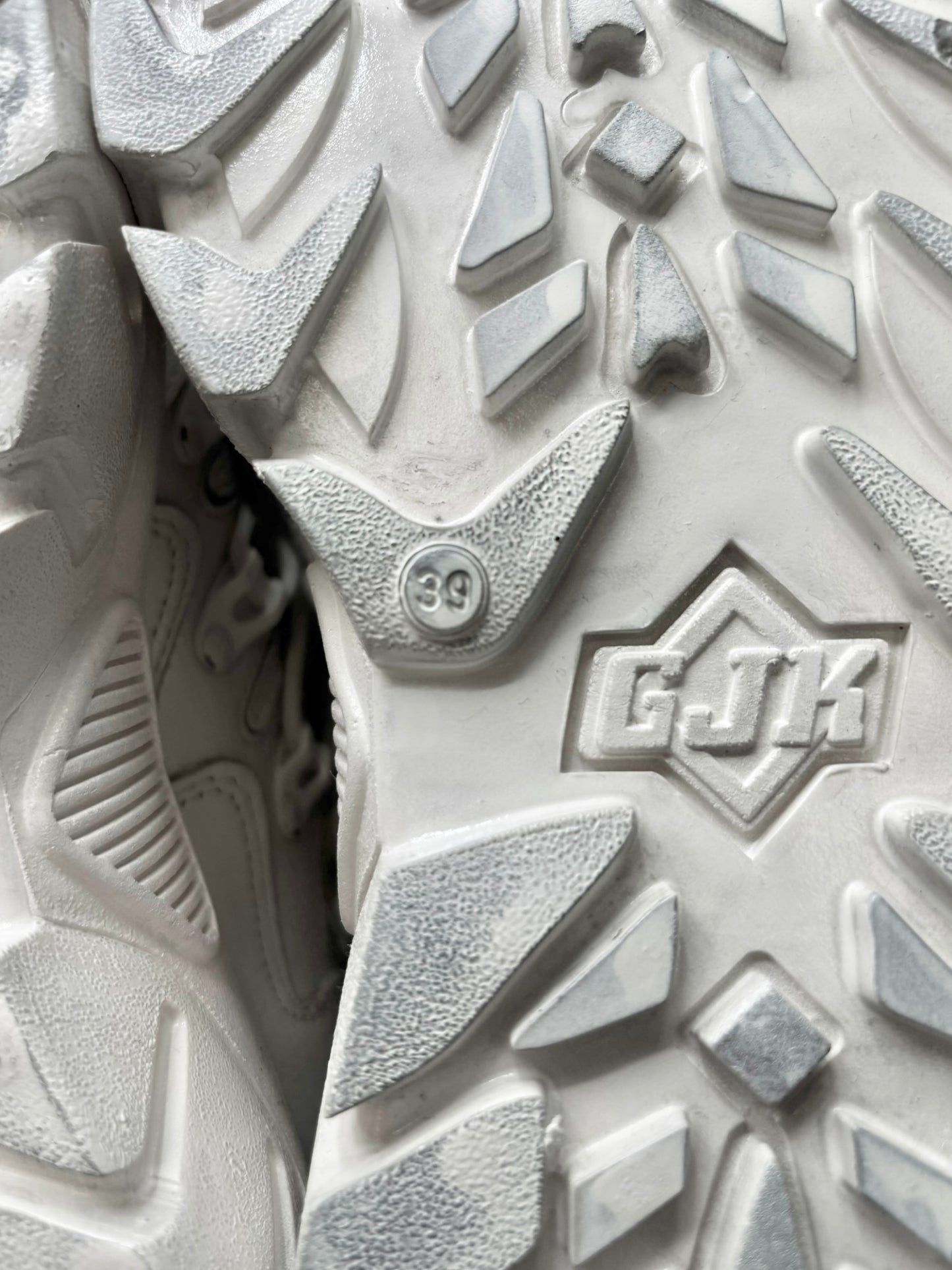 Vintage Gordon Jack white platform boots size 39