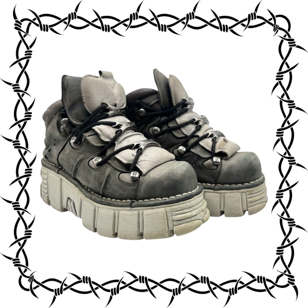 New Rock M-106 khaki platform boots size 42