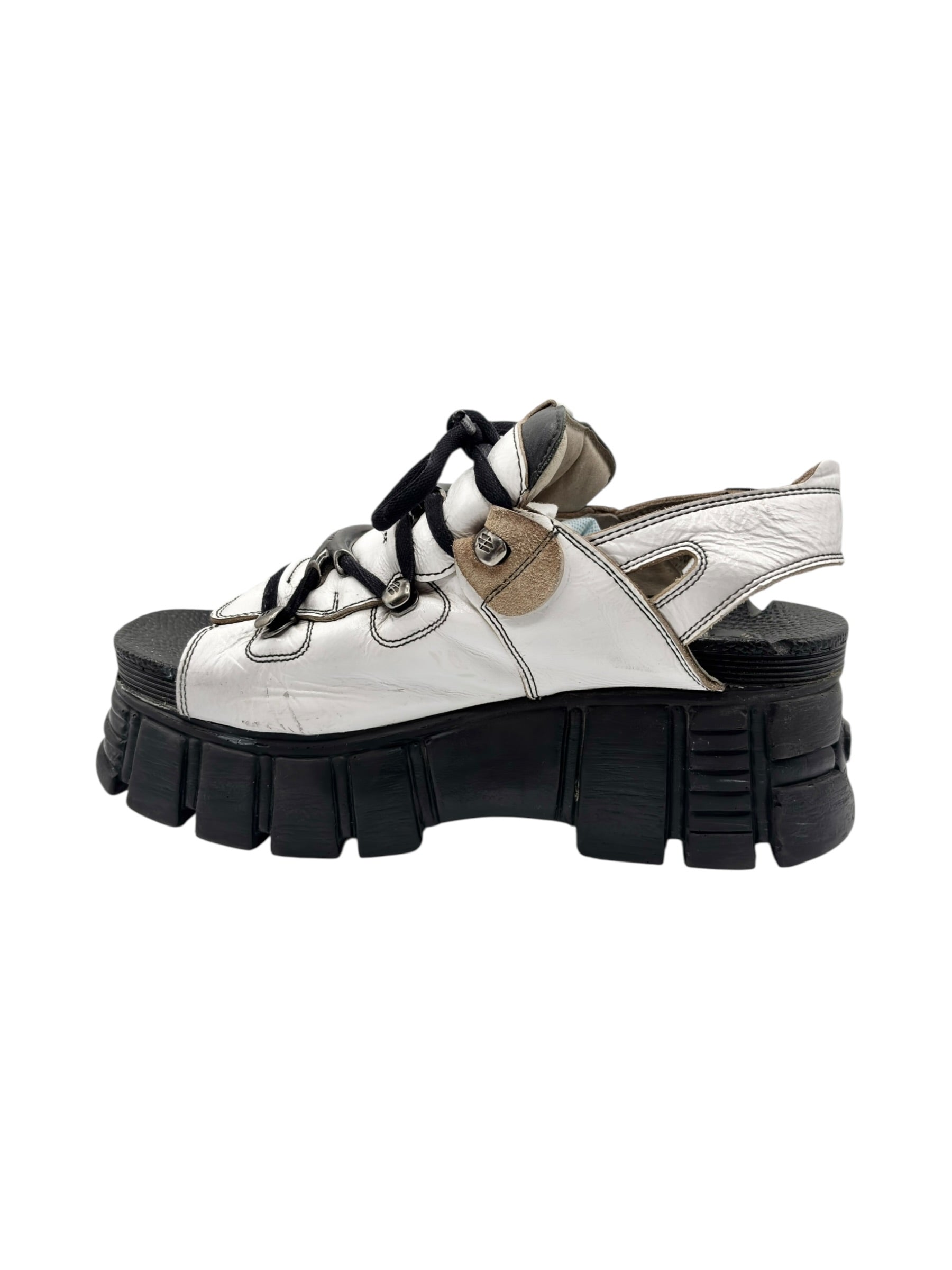 Vintage New Rock white platform sandals size 40