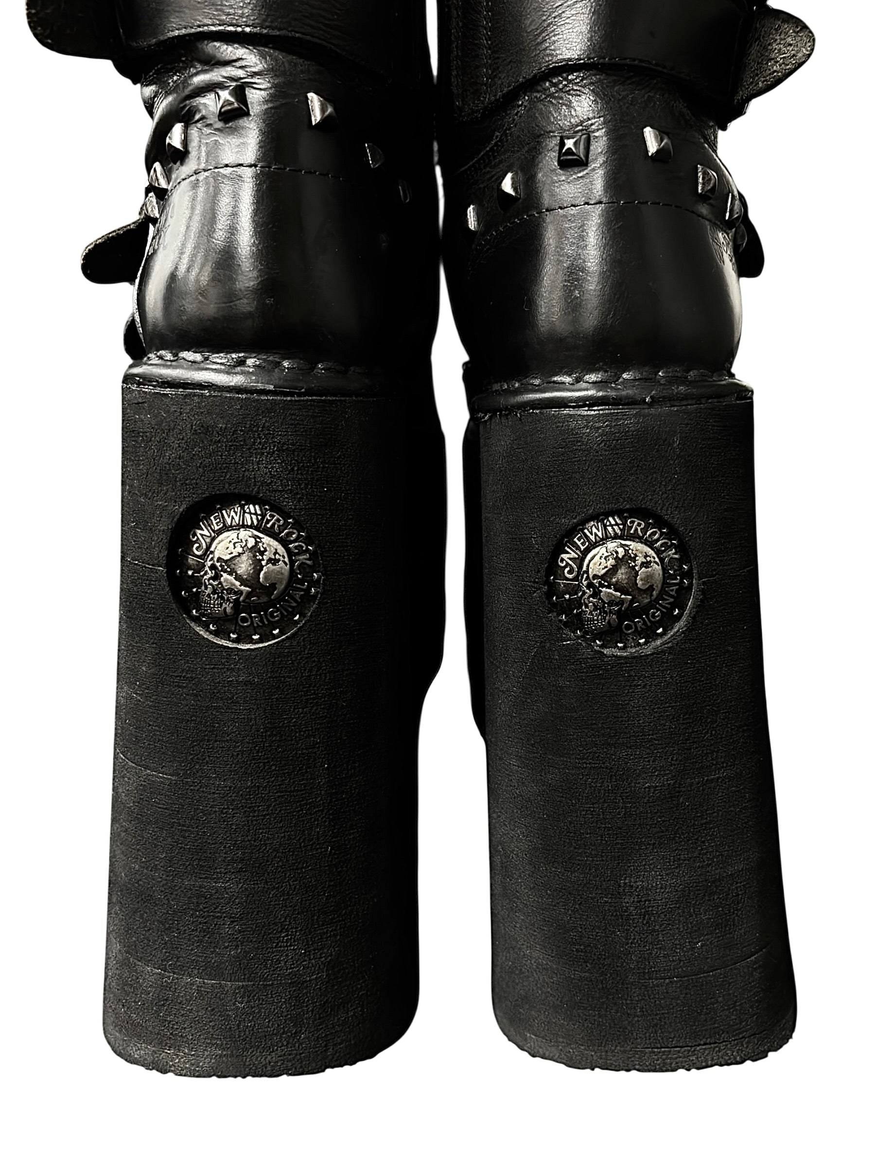 Super rare, vintage New Rock studded double neptuno knee high platform boots size 40