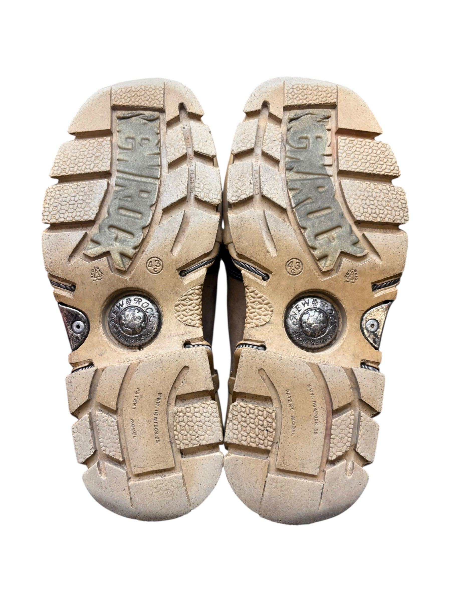 Vintage New Rock beige platform boots size 43