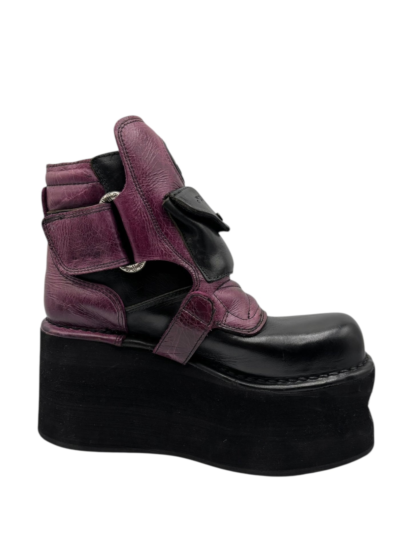 Vintage 90s New Rock neptuno pouch platform boots size 40