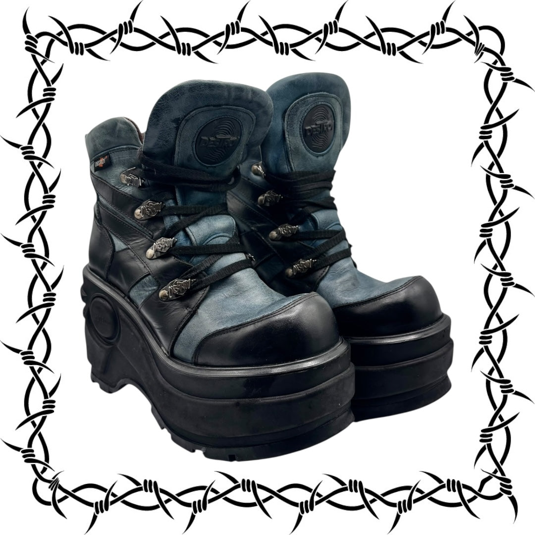 Vintage Destroy blue platform boots size 38