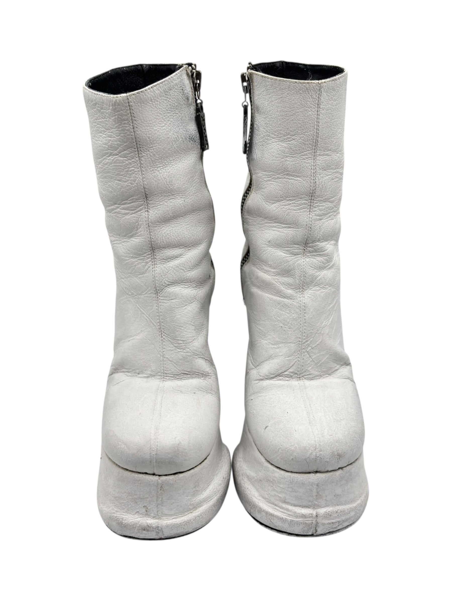 Vintage SHOCK white platform boots size 36
