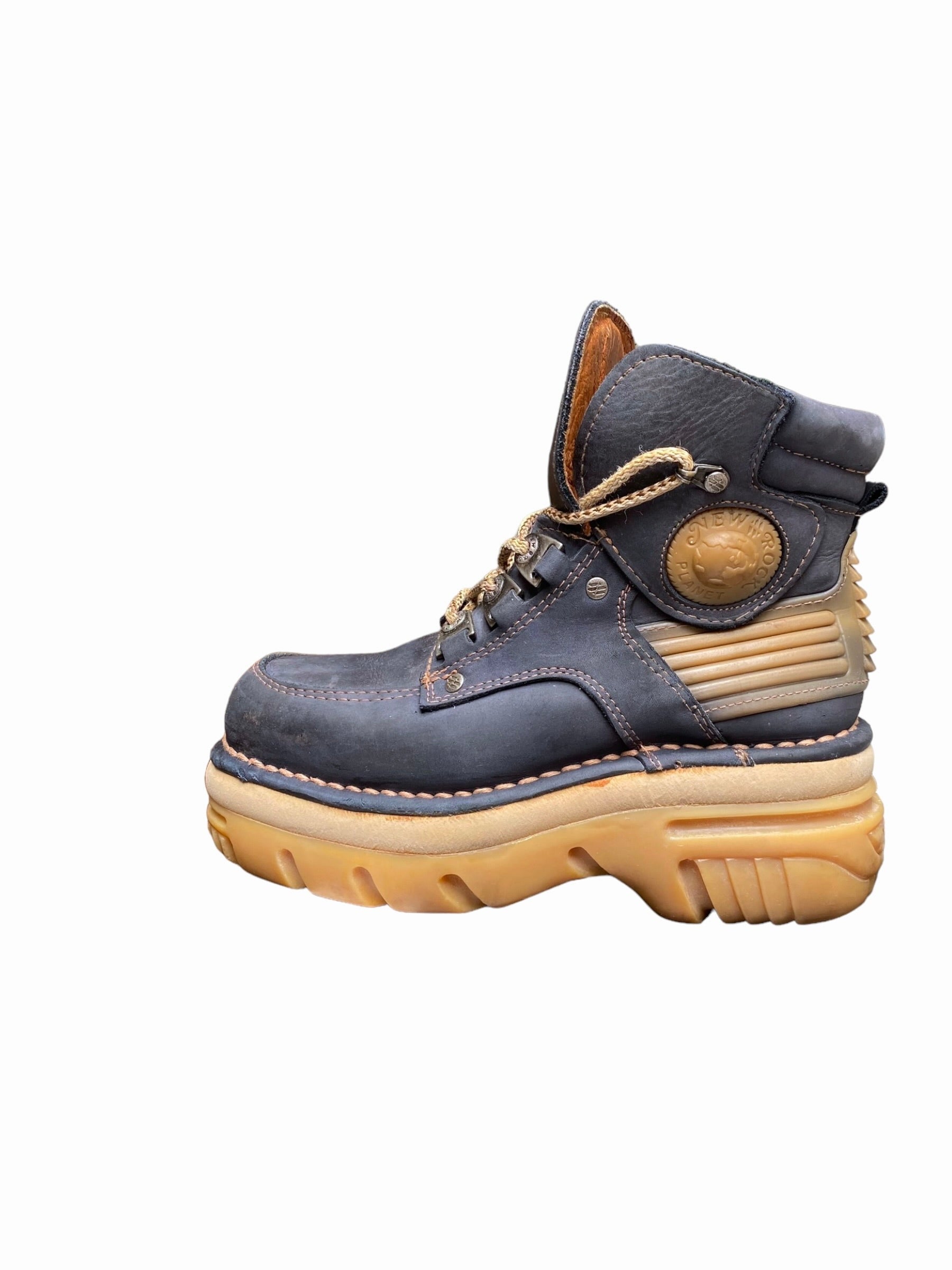 Vintage New Rock platform leather boots size 38