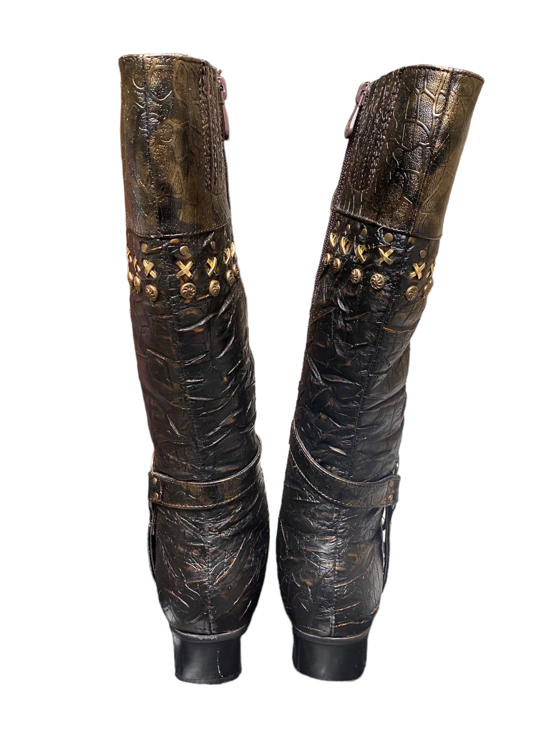 Vintage leather golden pattern boots. size 37