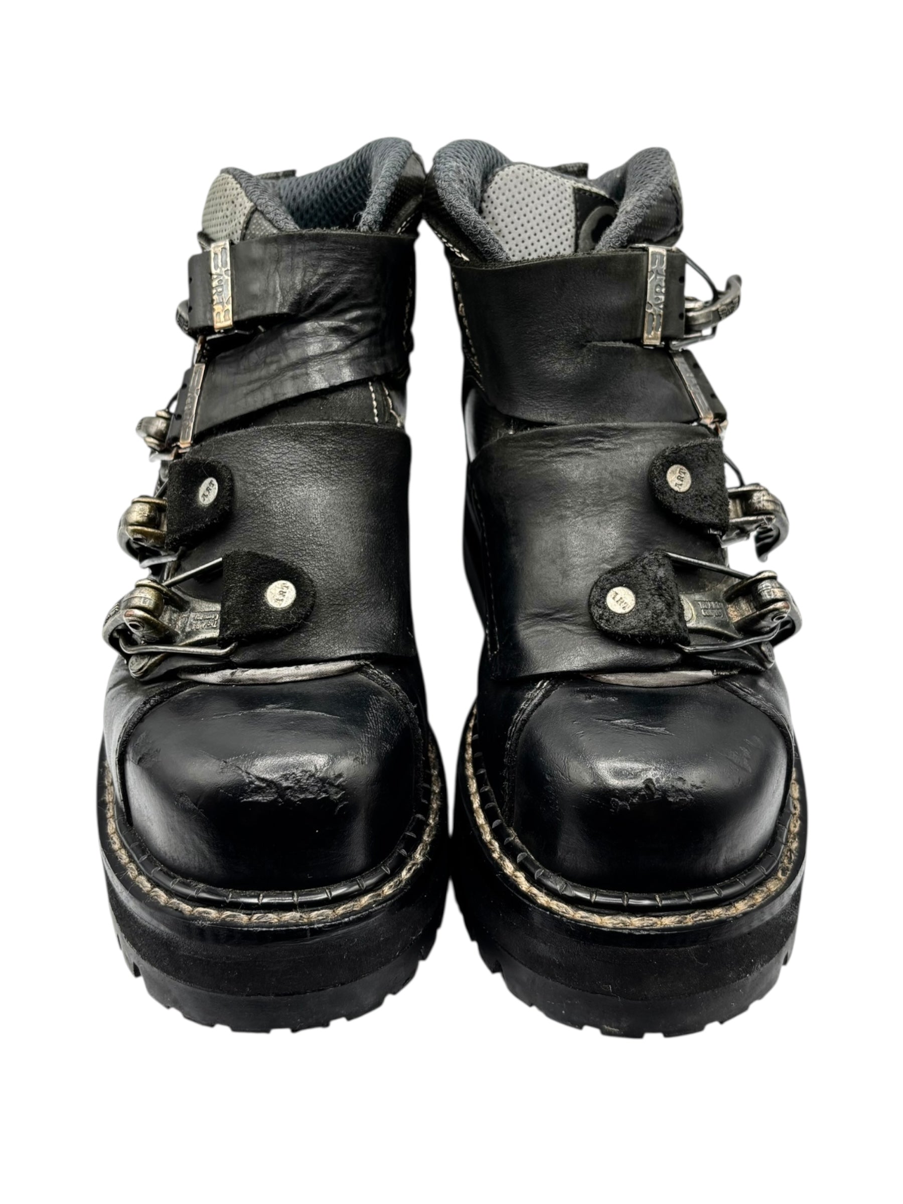 Vintage ART metal clasp platform boots size 36