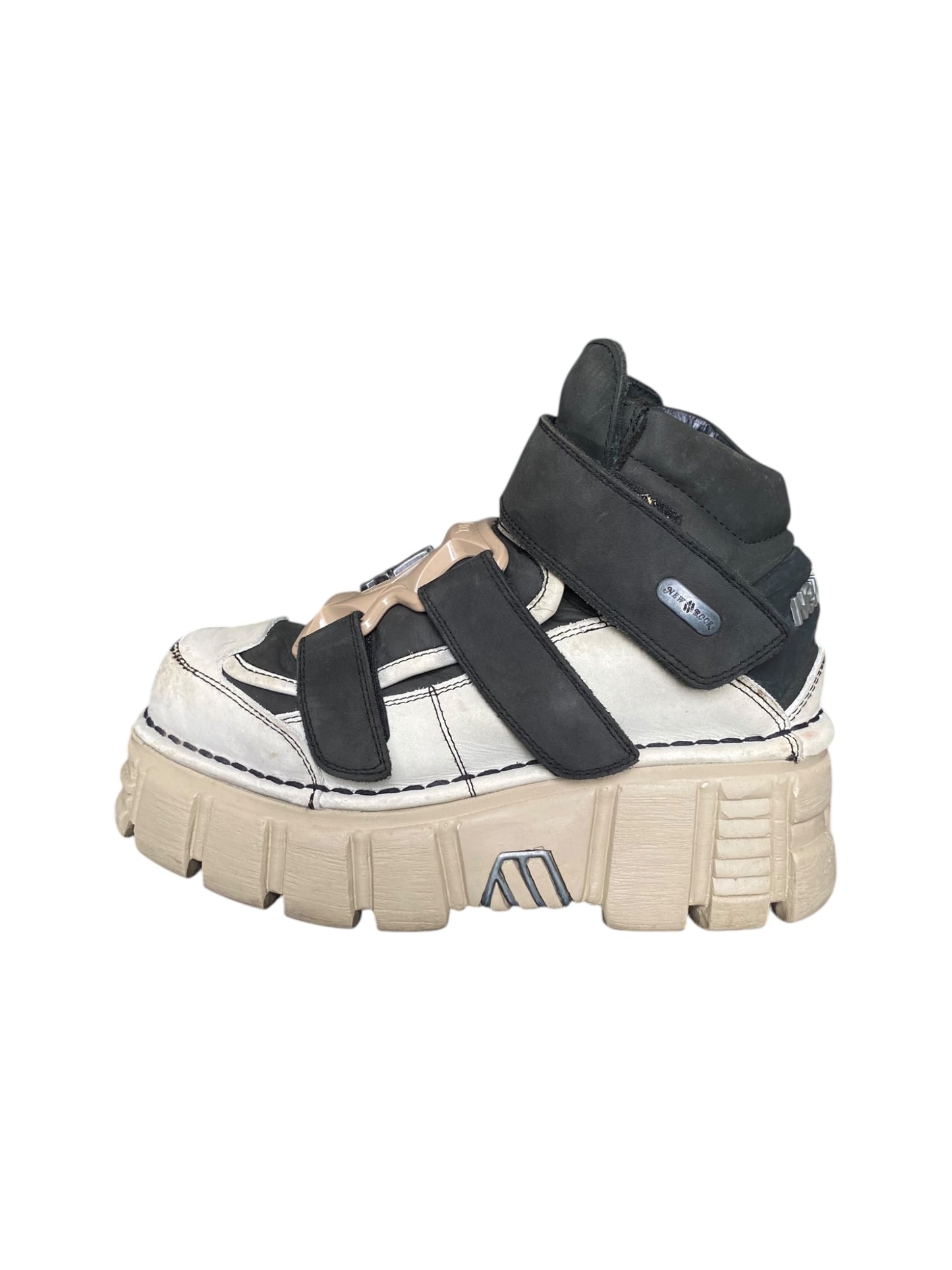 Vintage New Rock M-285 beige platform boots size 40