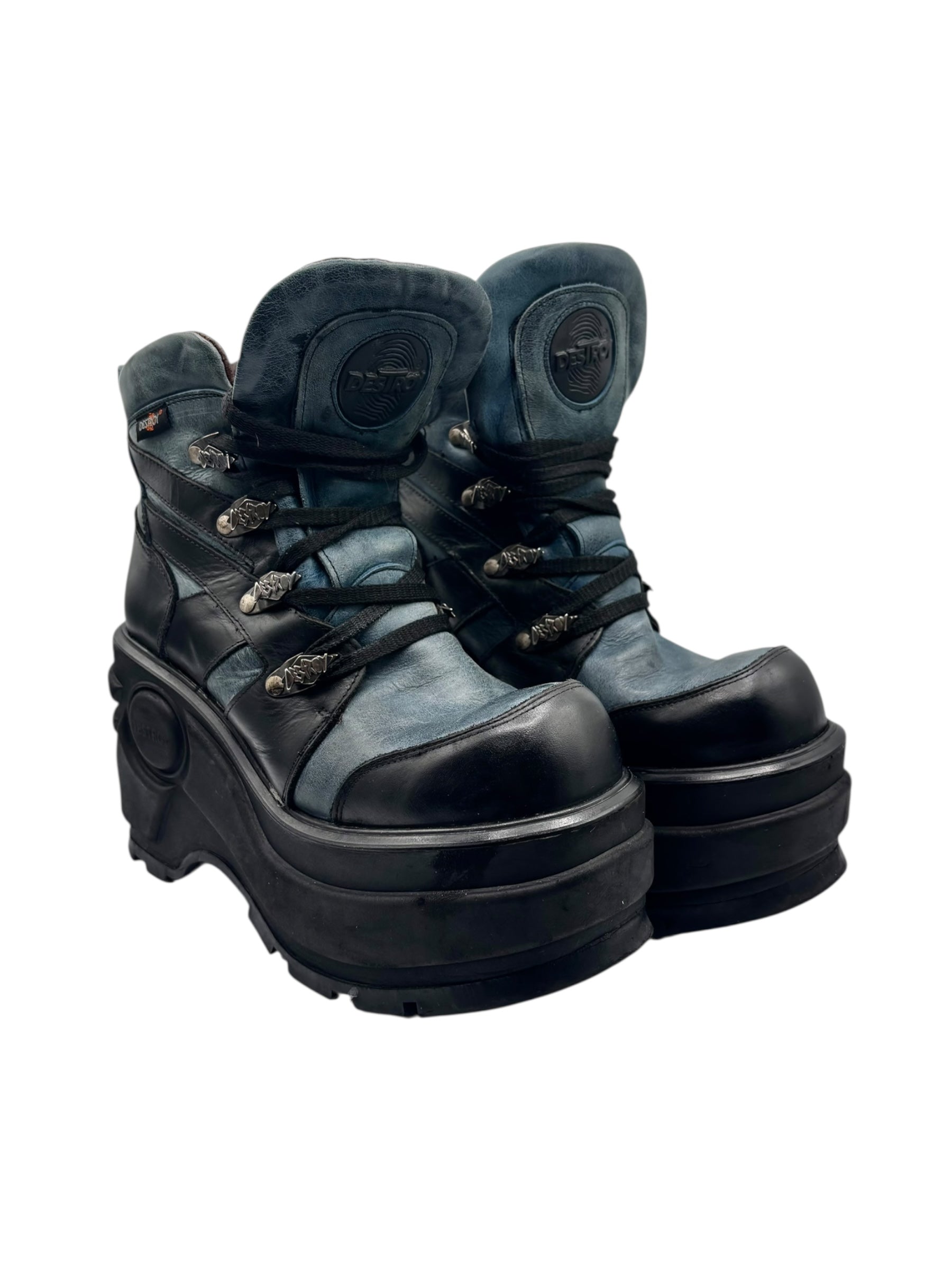 Vintage Destroy blue platform boots size 38