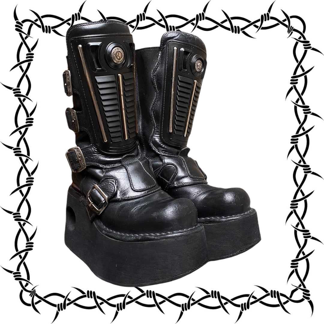 Vintage New Rock neptuno platform boots size 37
